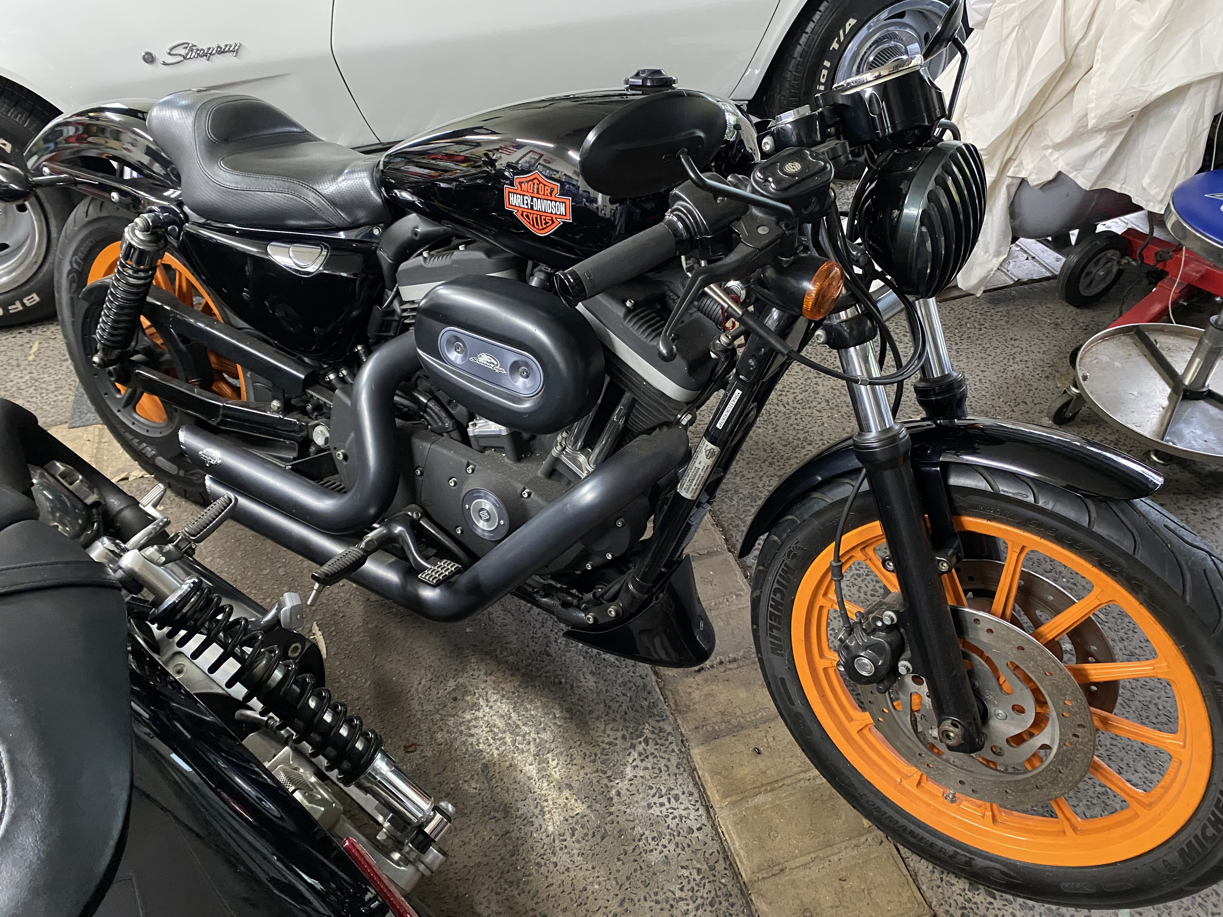 2010 HARLEY-DAVIDSON XL883 IRON 883 MY10 5 CRUISER 