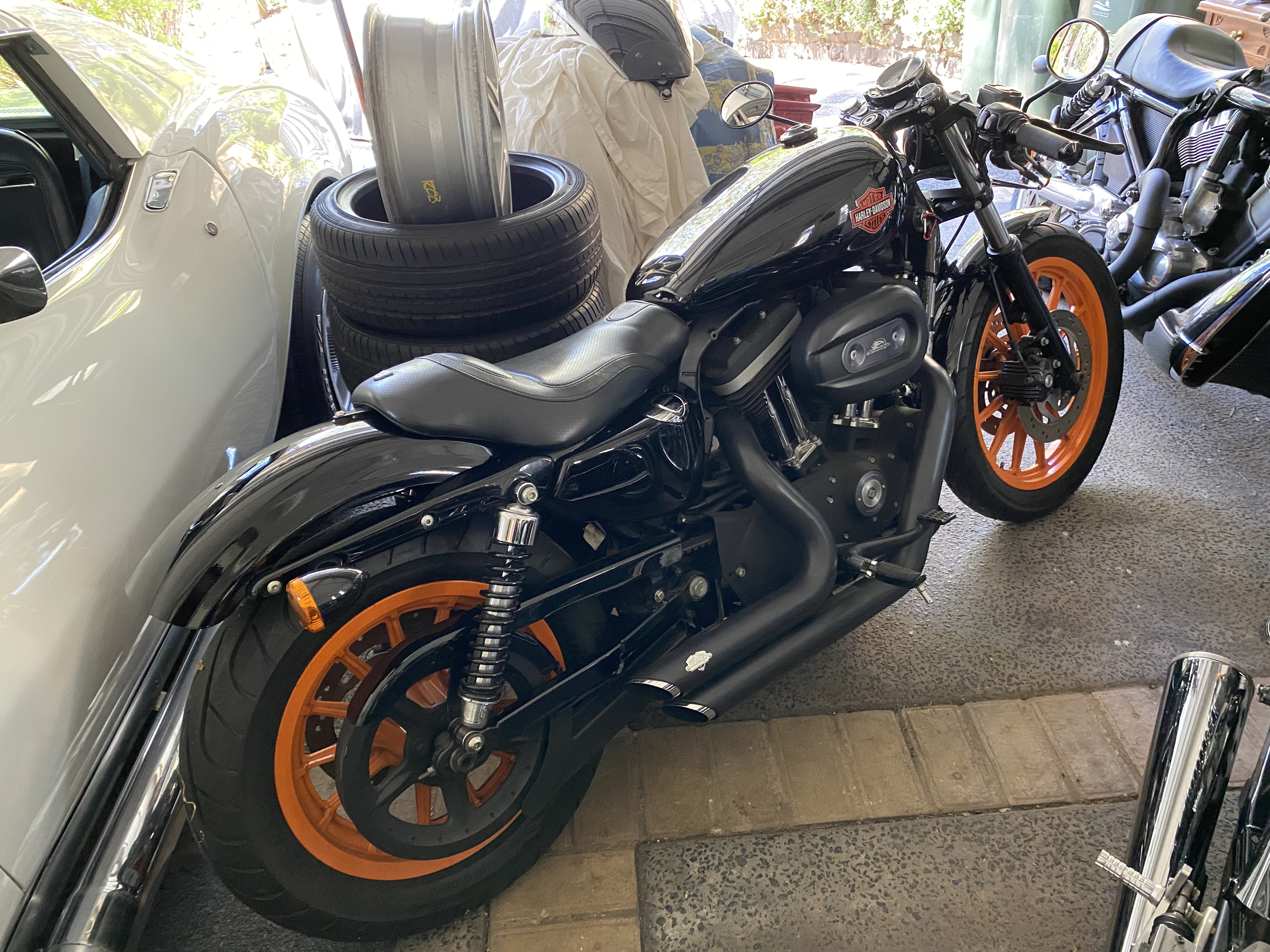 2010 HARLEY-DAVIDSON XL883 IRON 883 MY10 5 CRUISER 