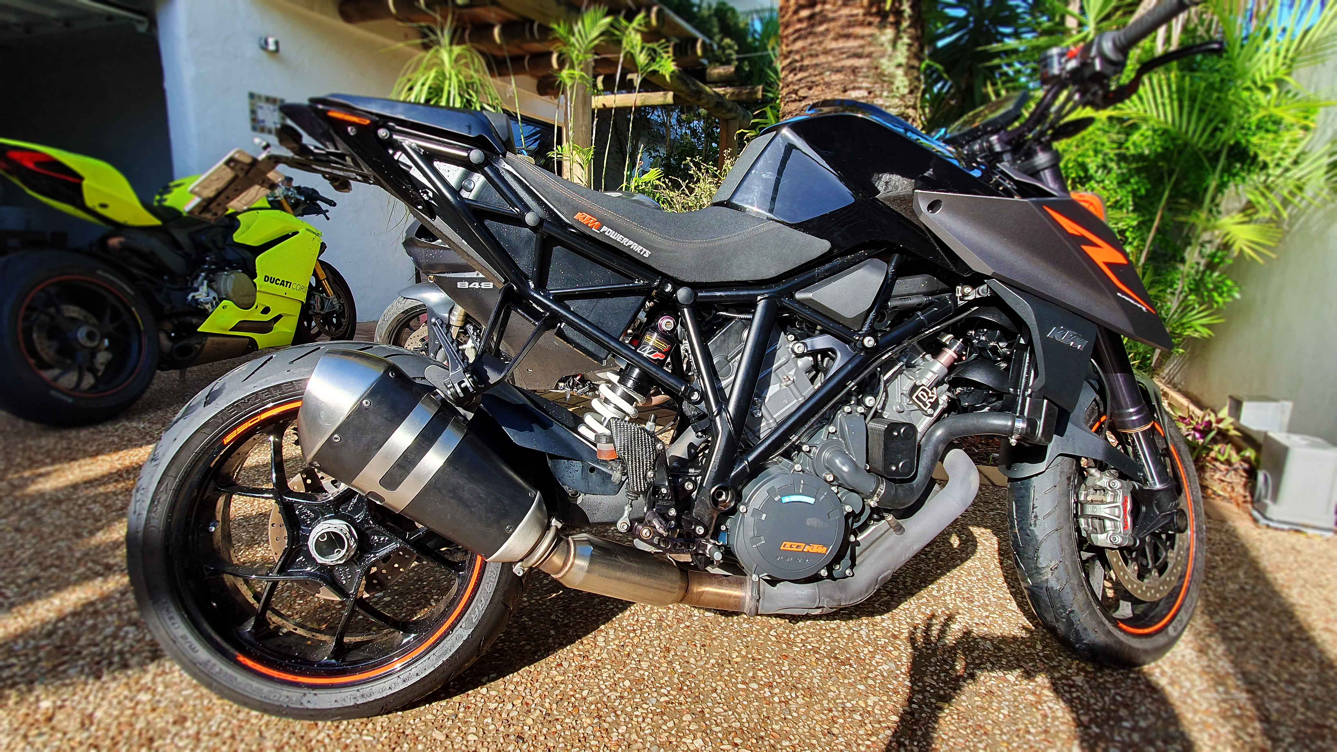 2017 KTM 1290 SUPER DUKE R SPORTS 