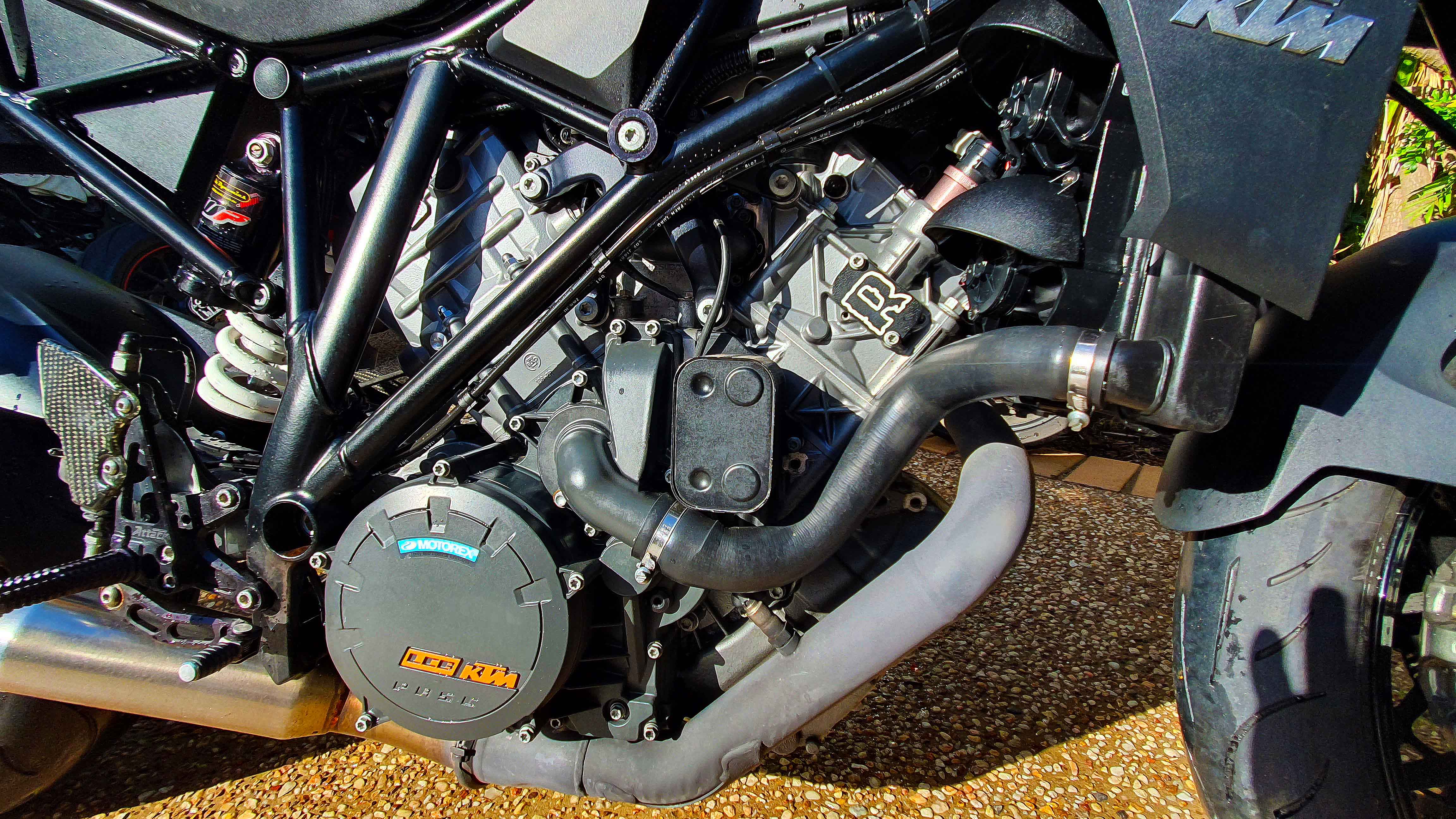 2017 KTM 1290 SUPER DUKE R SPORTS 