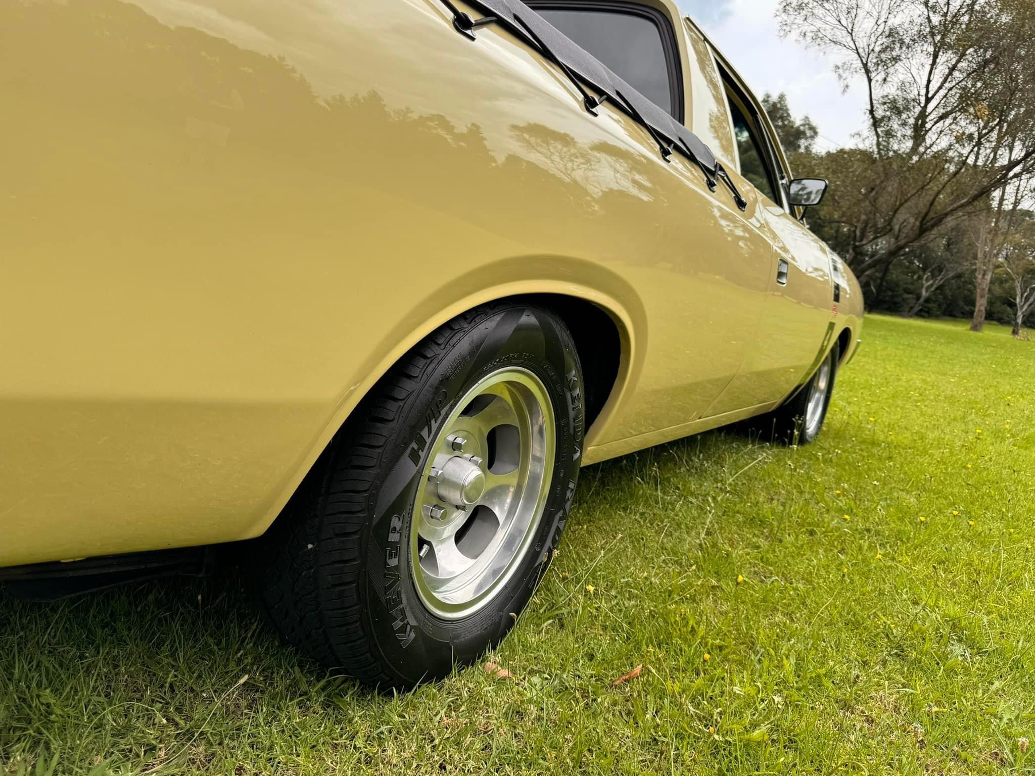 1972 DODGE UTILITY