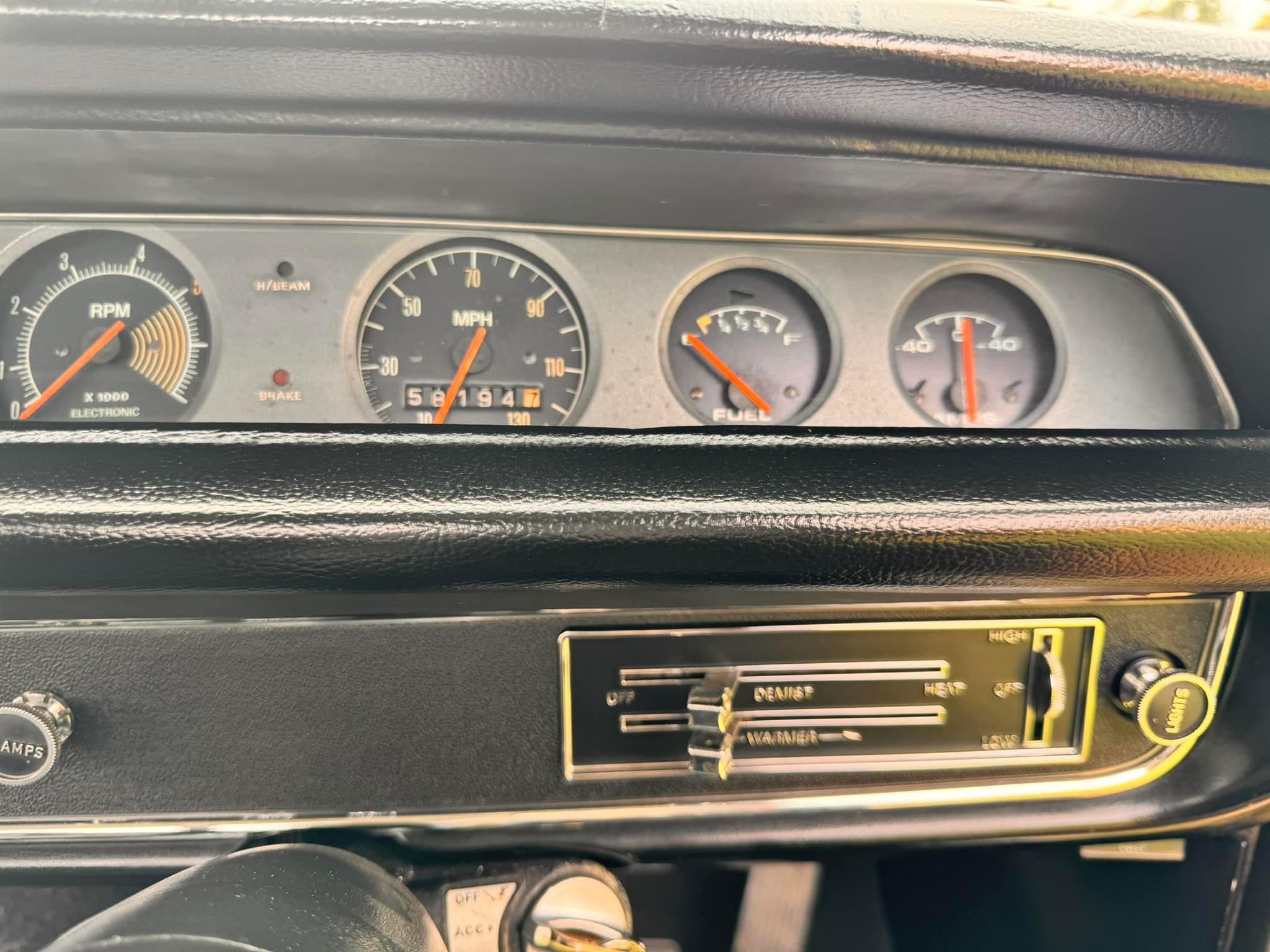 1972 DODGE UTILITY