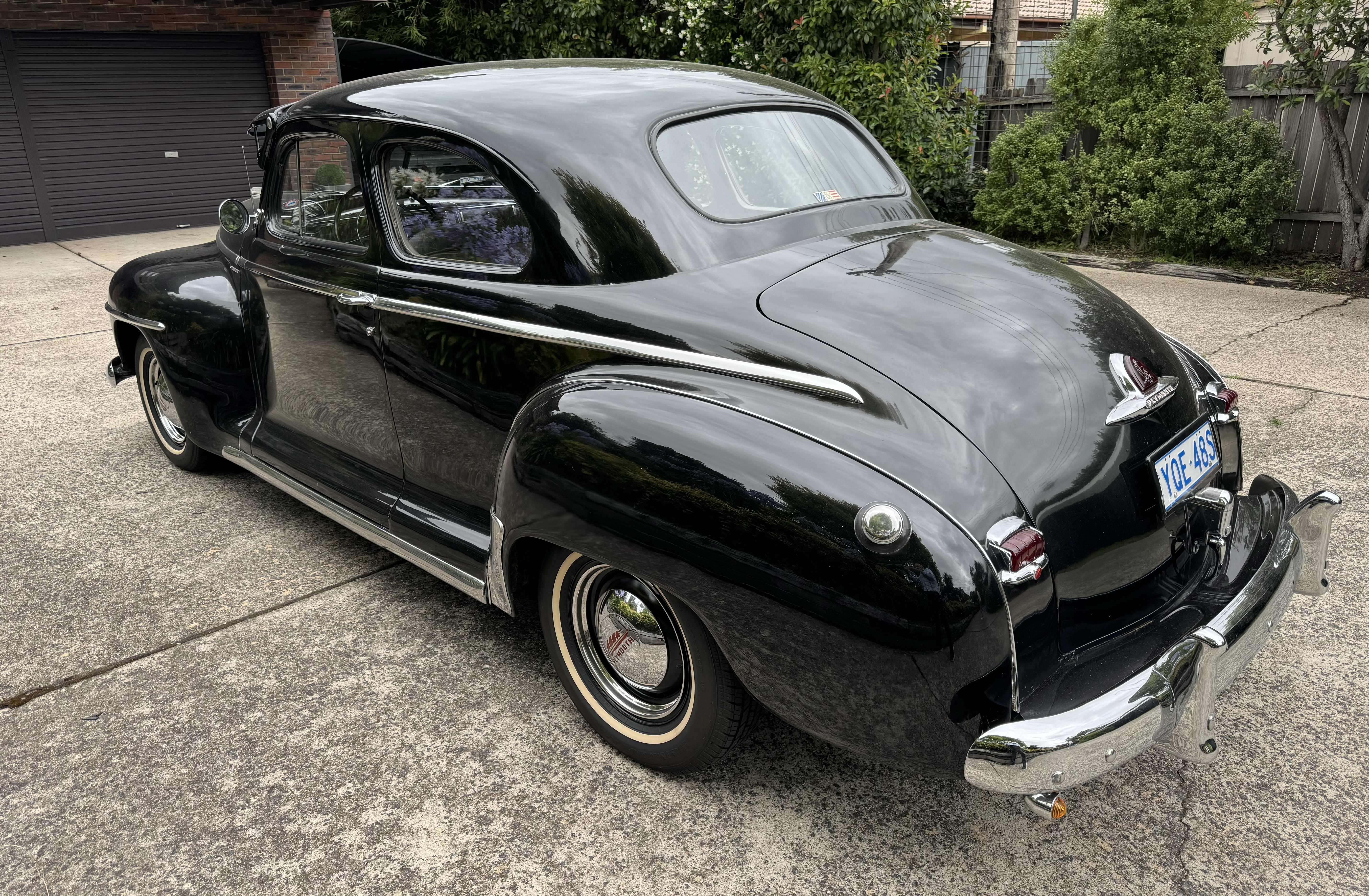 1948 PLYMOUTH SPECIAL DELUXE COUPE 