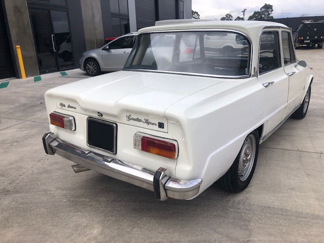 1971 ALFA ROMEO GIULIA SUPER SEDAN 