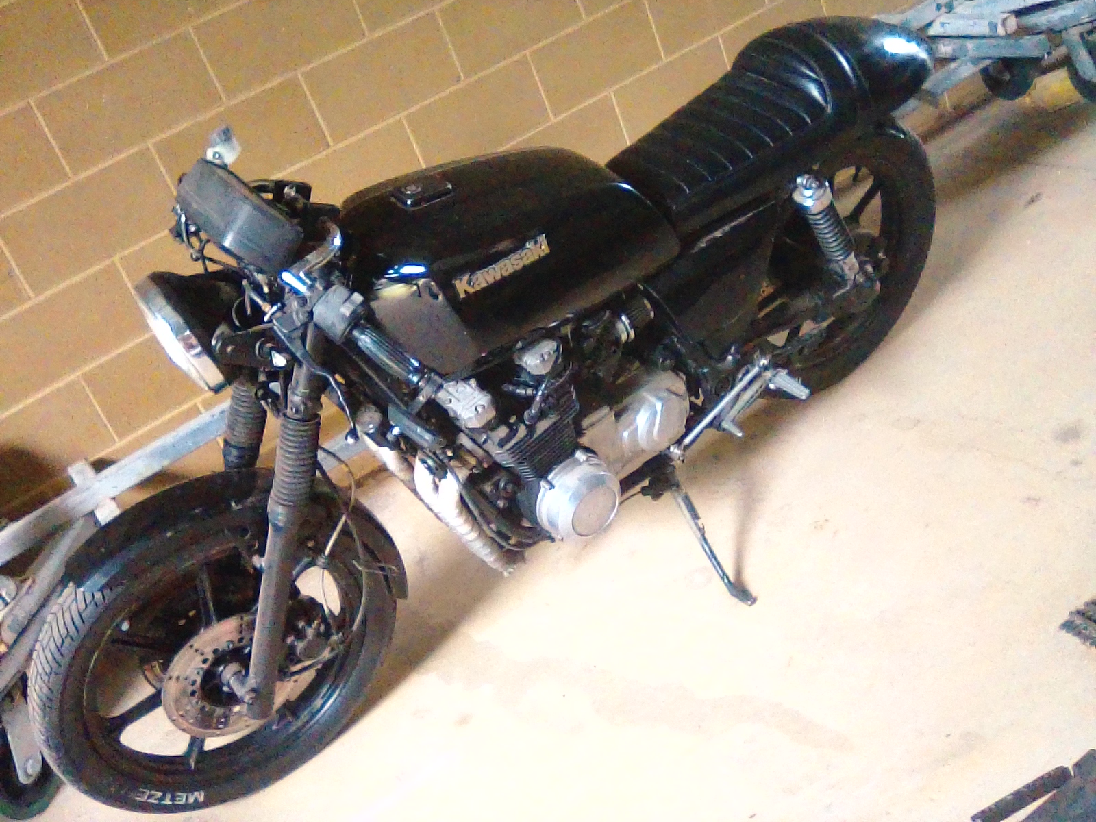 1981 KAWASAKI Z750 CAFE RACER