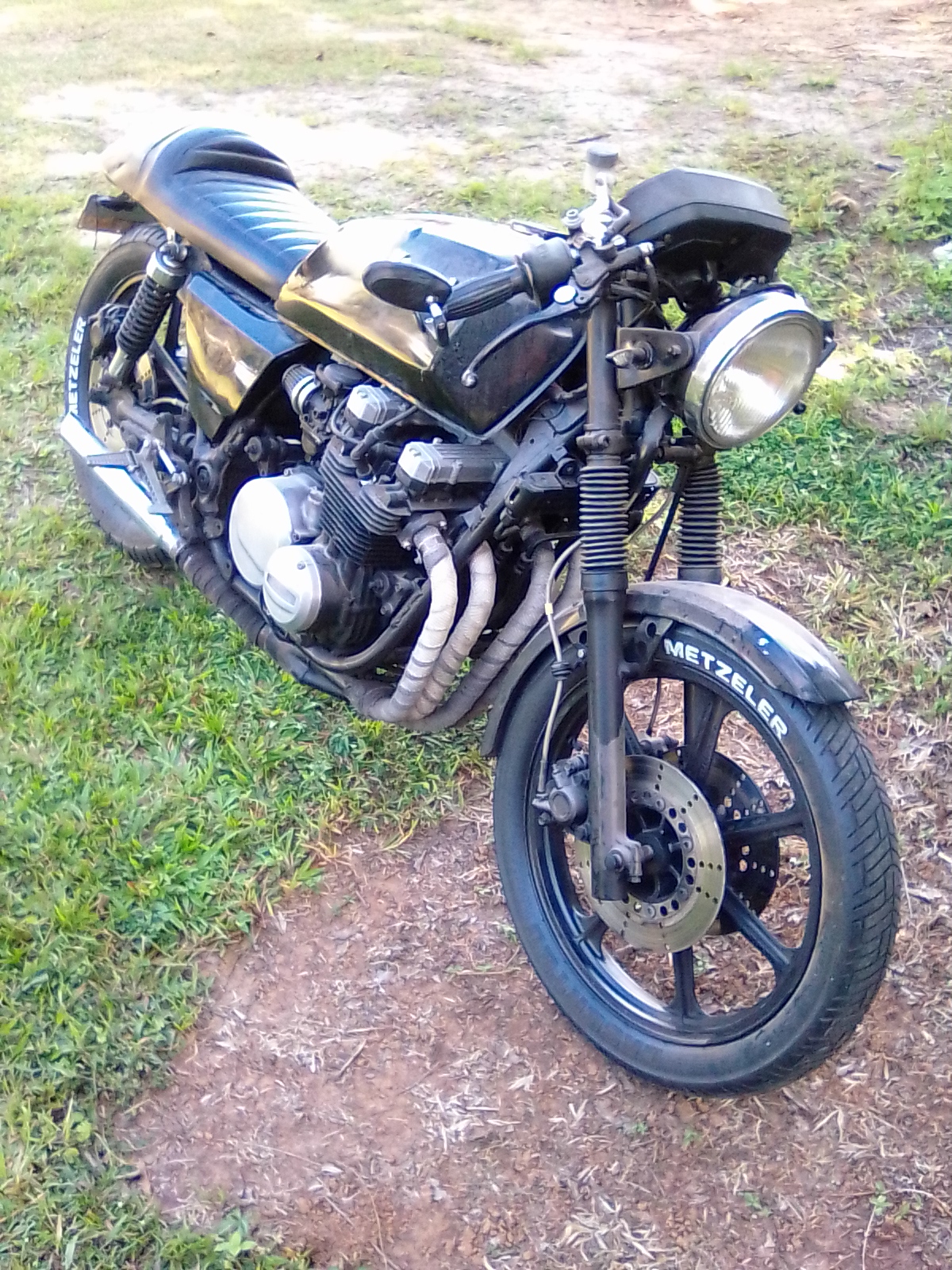 1981 KAWASAKI Z750 CAFE RACER