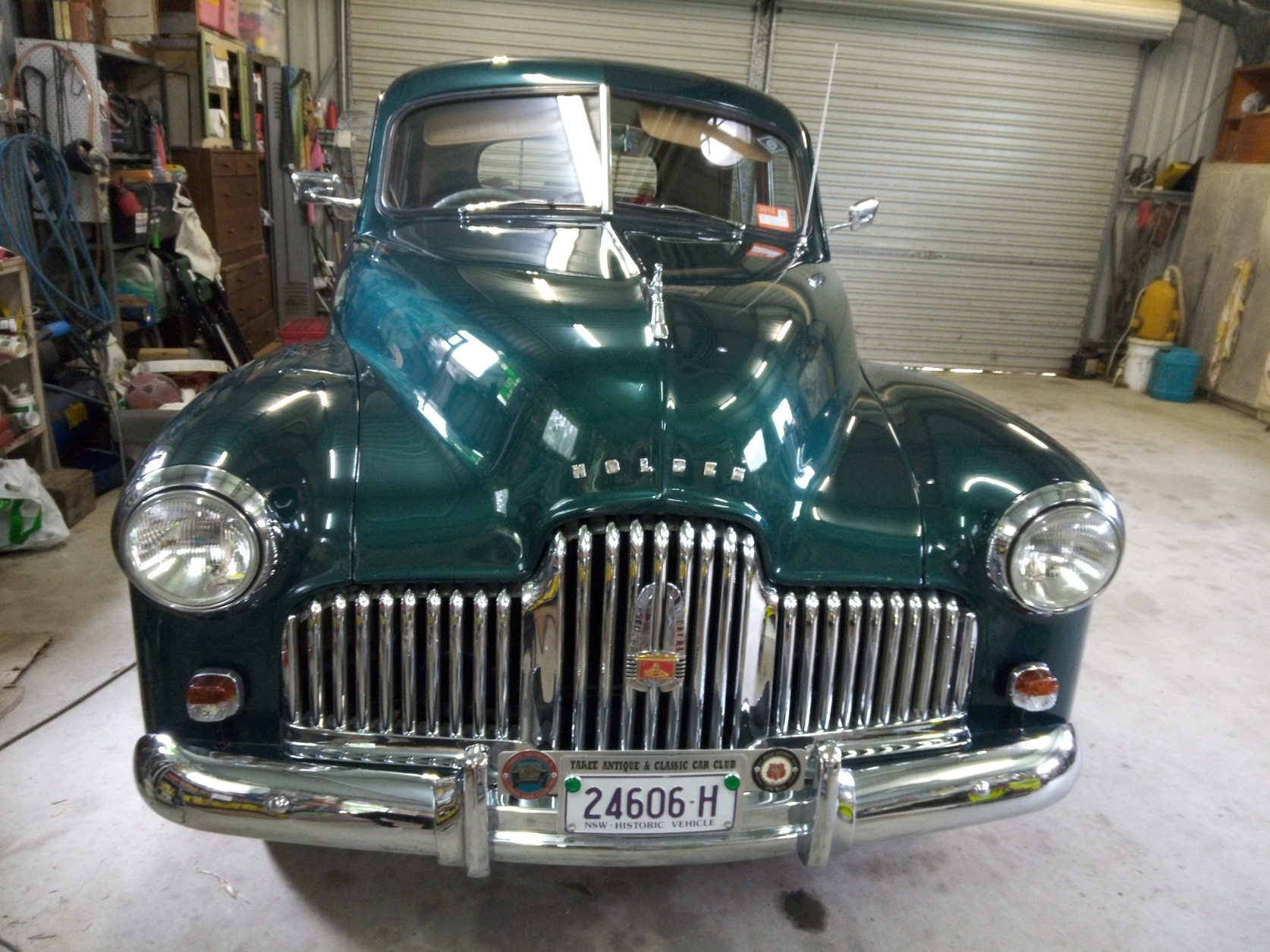 1952 HOLDEN 48-215 FX SEDAN