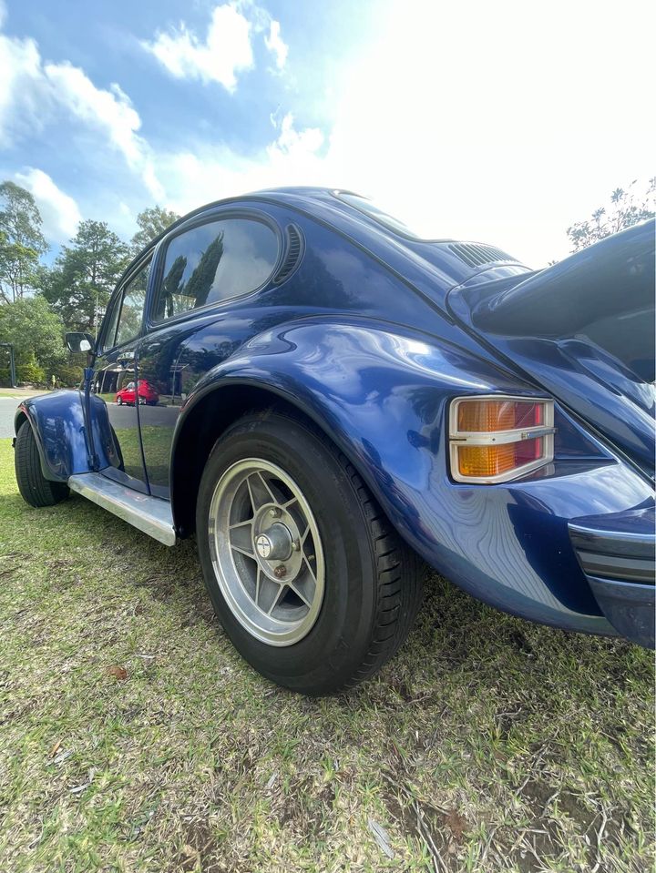 1973 VOLKSWAGEN 1600 SUPER BUG L 4 SP MANUAL 2D SEDAN