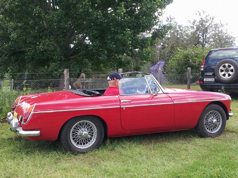 1964 MG MGB MK 1 MANUAL CONVERTIBLE