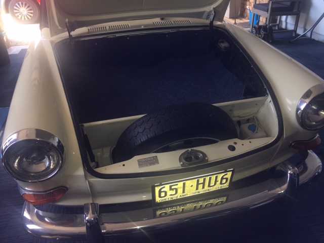 1969 VOLKSWAGEN 1600 2D NOTCHBACK