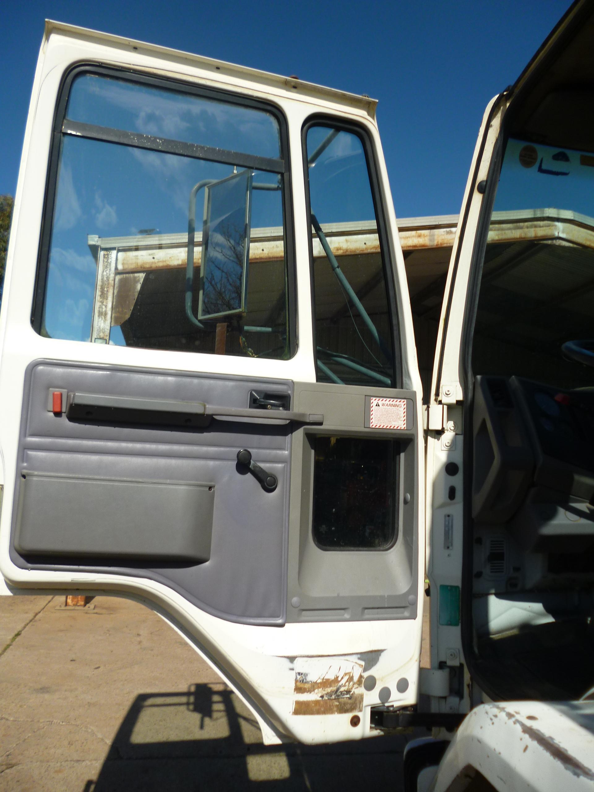 1997 FORD CARGO PRIME MOVER