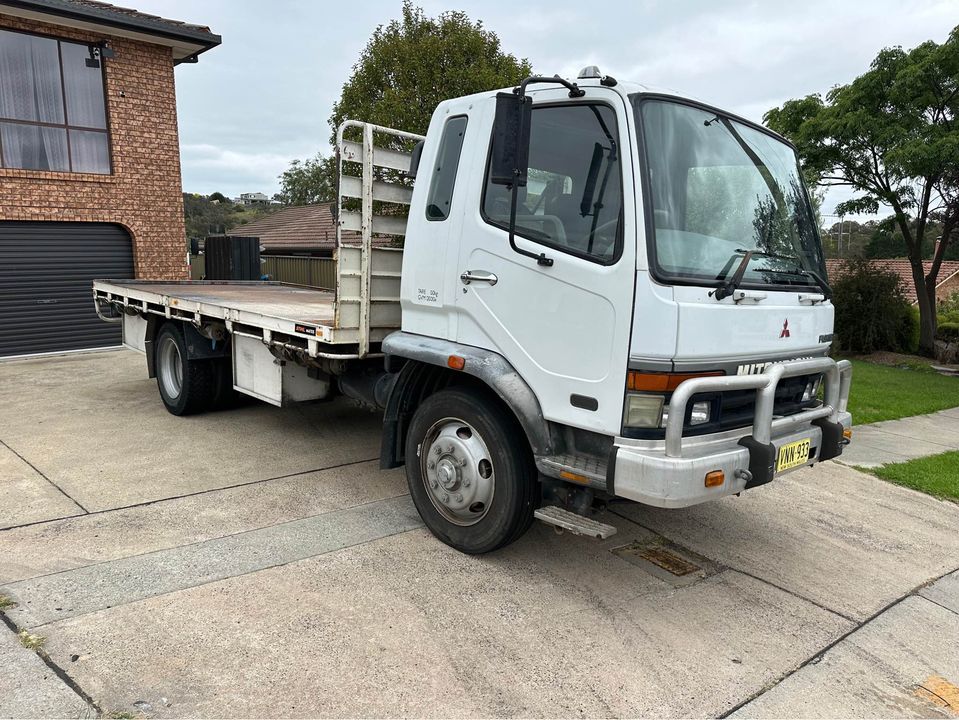 1998 MITSUBISHI FIGHTER 7 TRAY