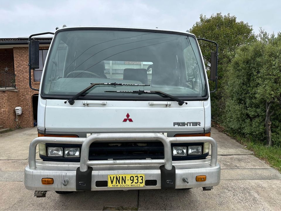 1998 MITSUBISHI FIGHTER 7 TRAY