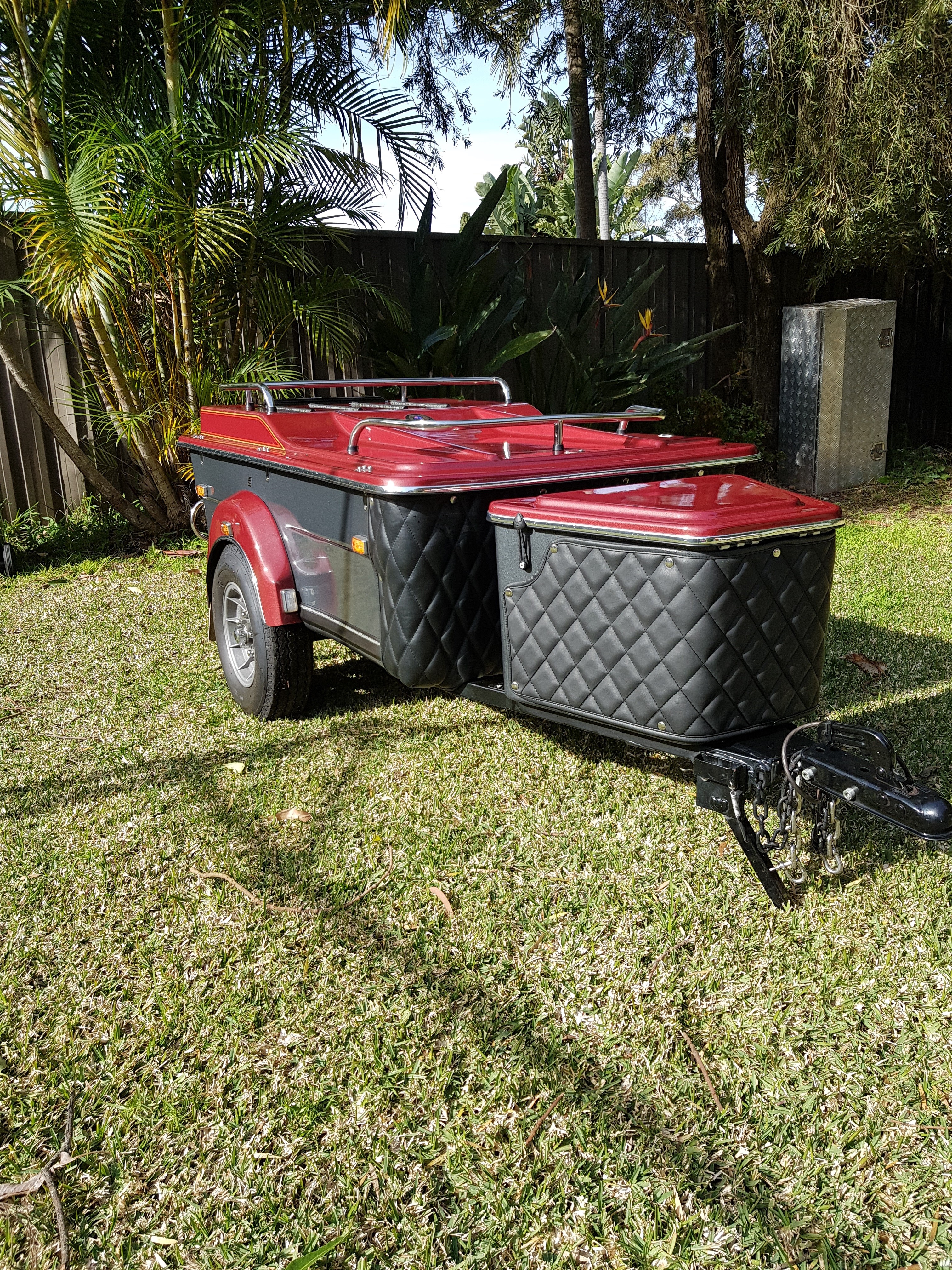 CLASSIC MT DELUXE MOTORCYCLE TRAILER