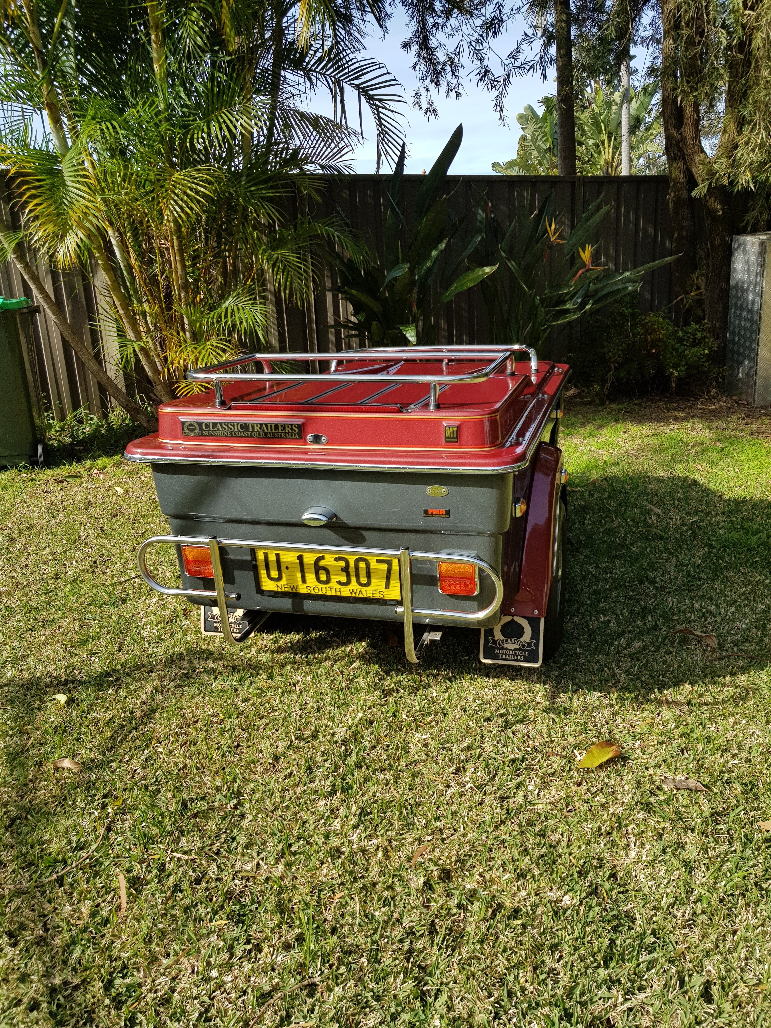CLASSIC MT DELUXE MOTORCYCLE TRAILER