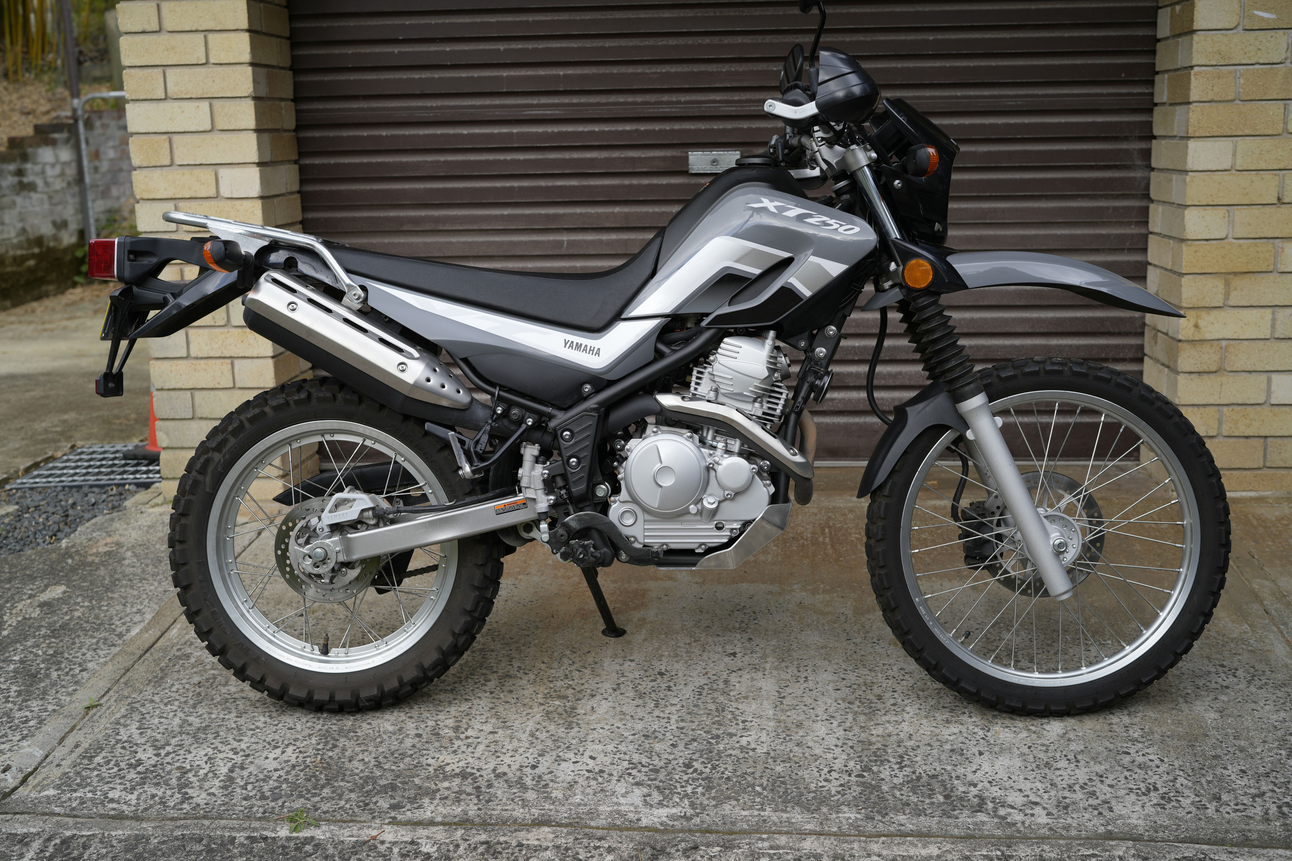 2021 YAMAHA XT250 TRAIL