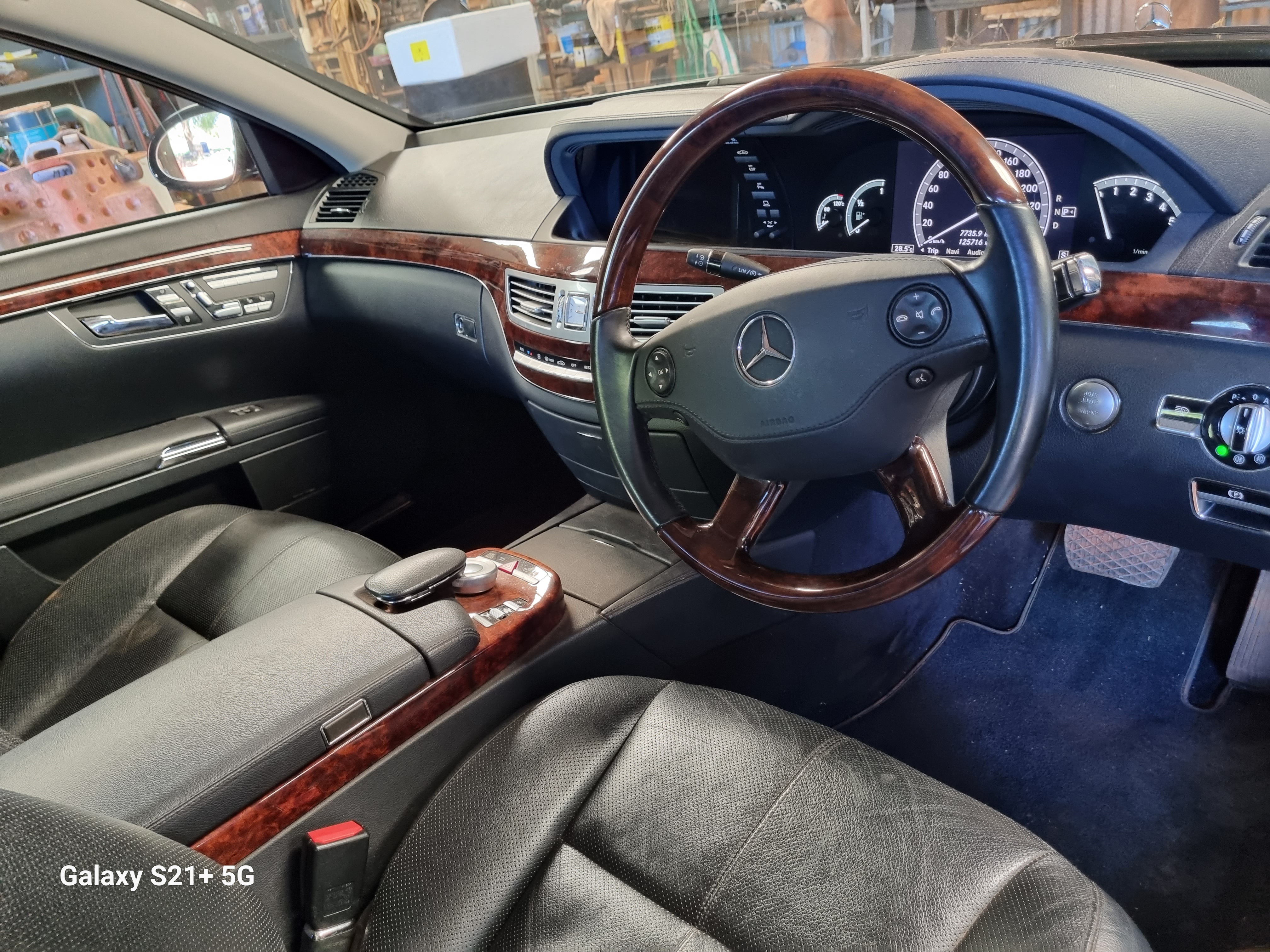 2006 MERCEDES-BENZ S500 221 SEDAN