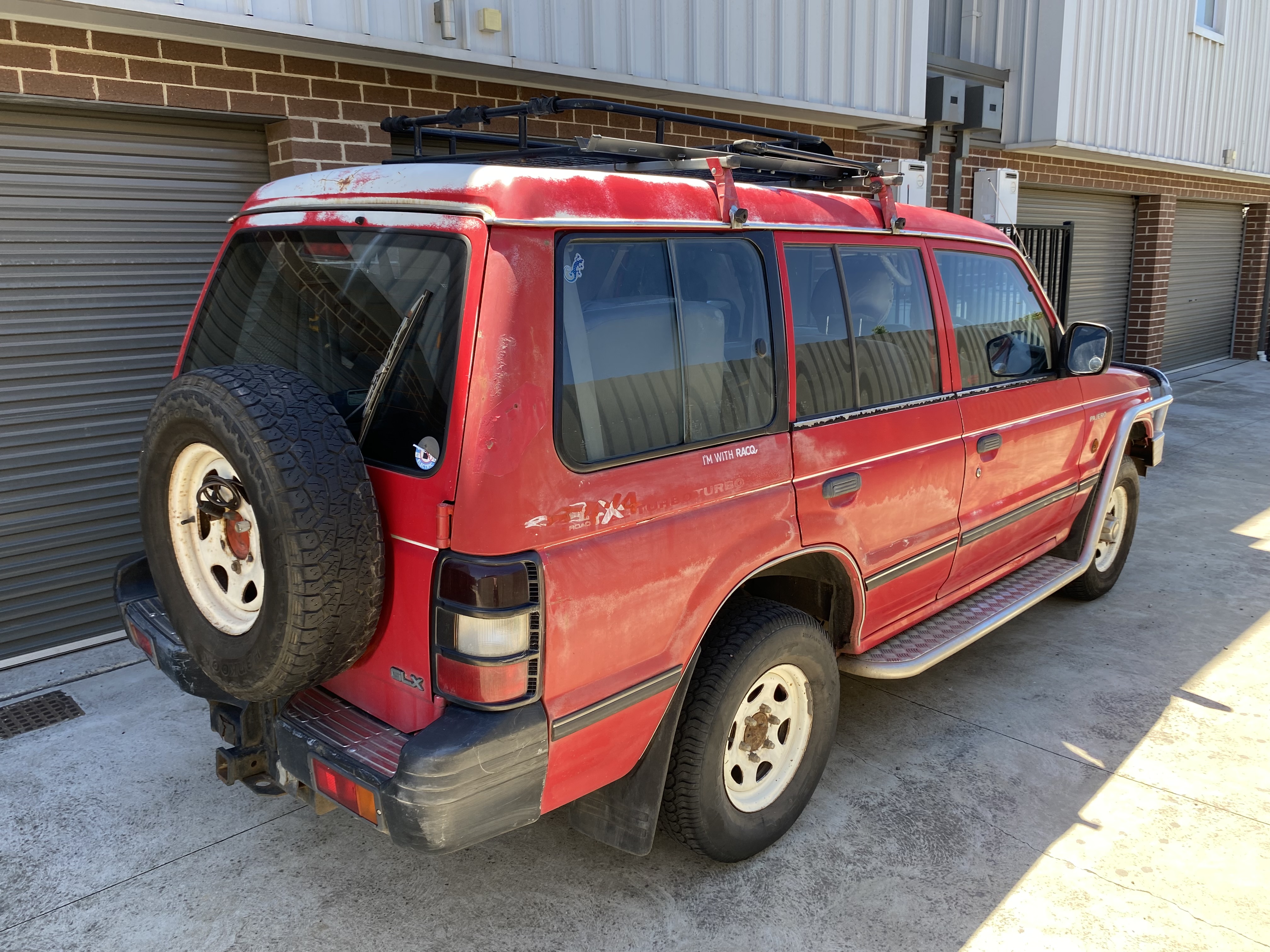 1993 MITSUBISHI PAJERO NH GLX LWB (4x4) 5 SP MANUAL 4x4 4D WAGON