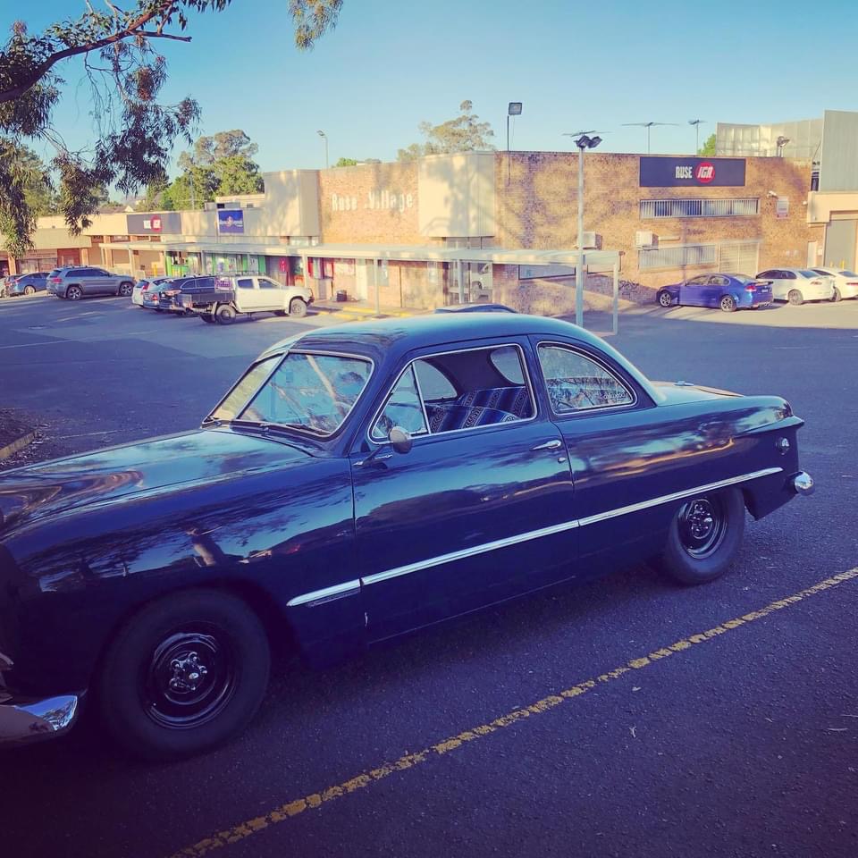 1949 FORD CUSTOM COUPE