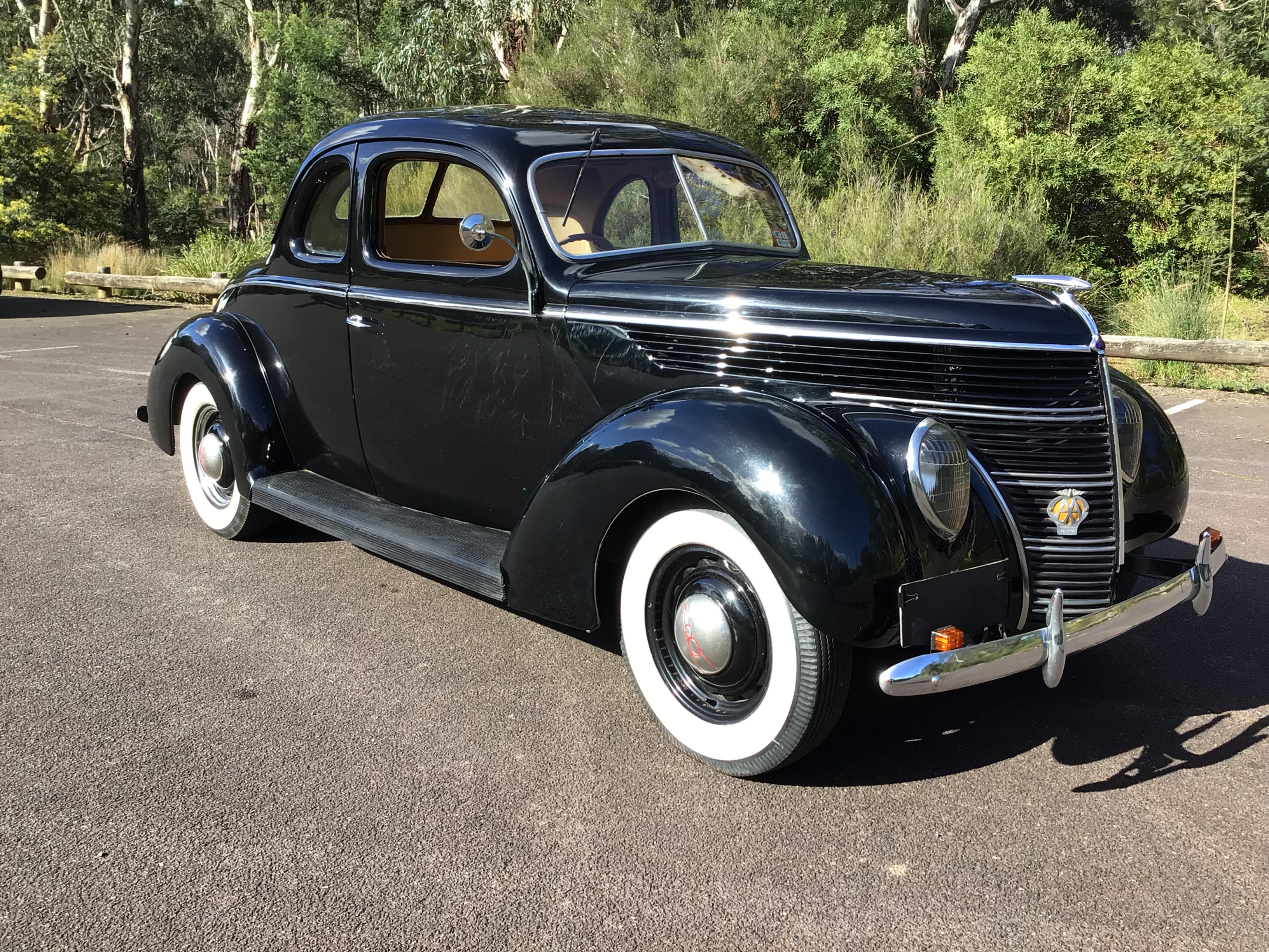 1938 FORD V8 BUSINESS COUPE 