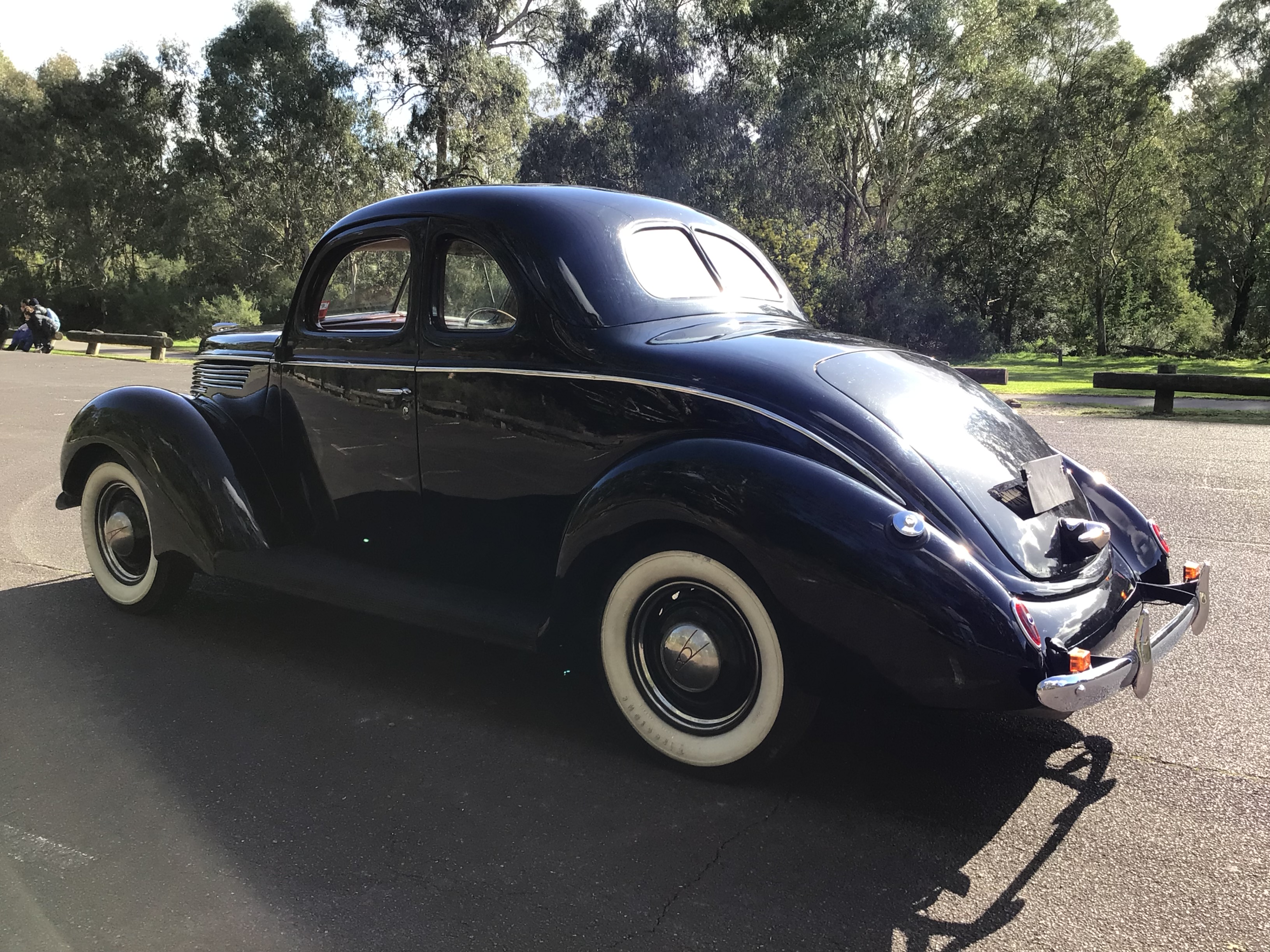 1938 FORD V8 BUSINESS COUPE 