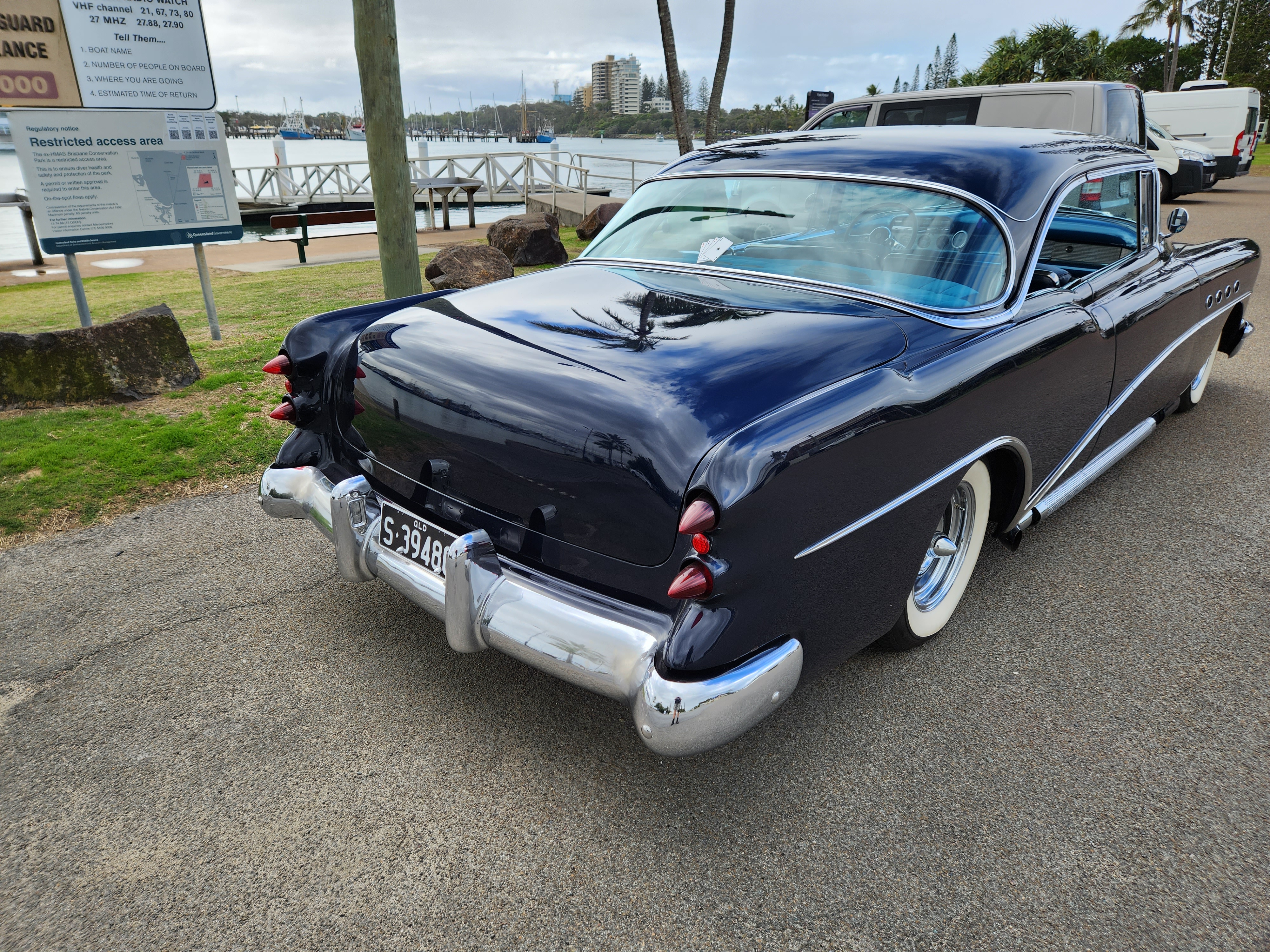 1954 BUICK ROADMASTER COUPE