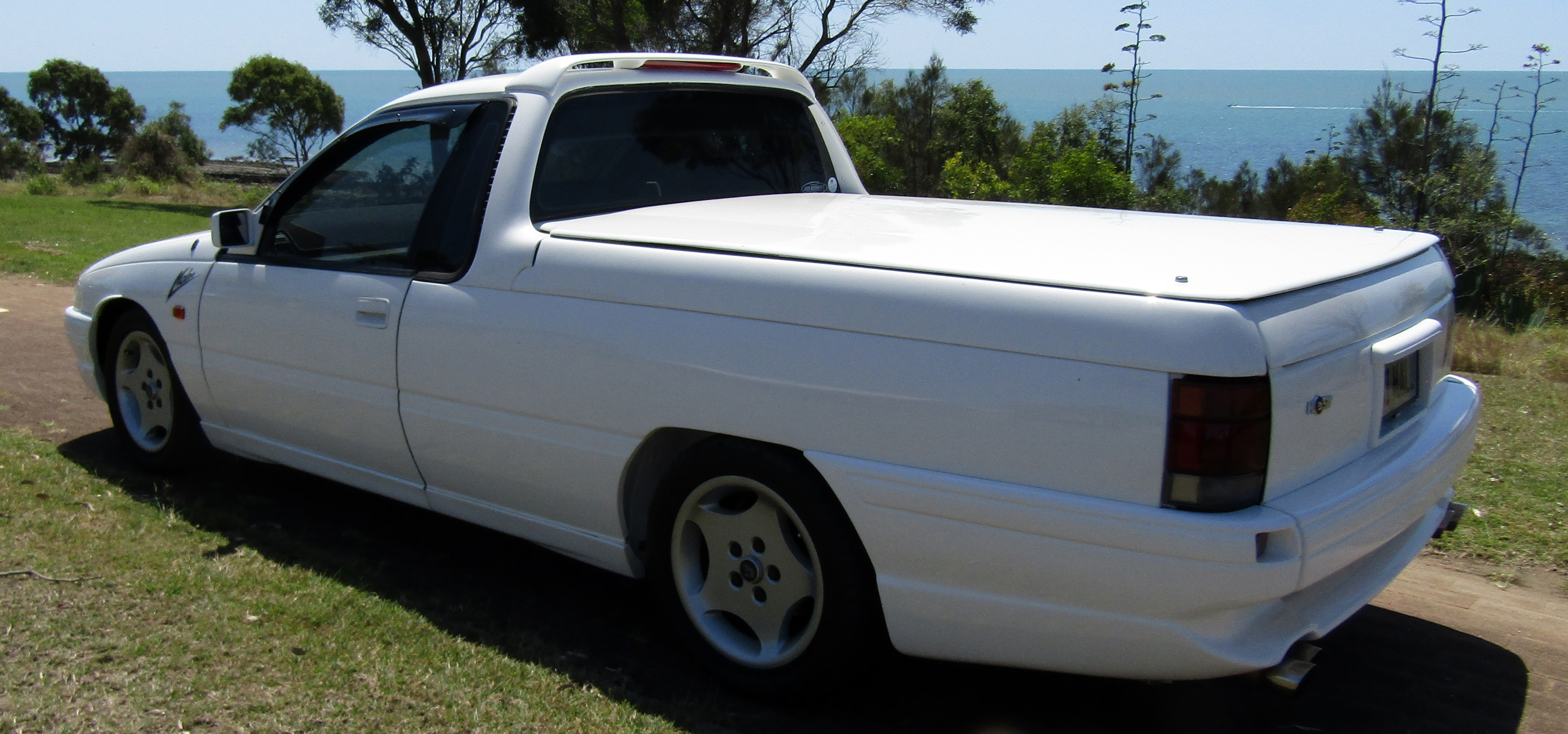 1992 HSV MALOO VP S 4 SP AUTOMATIC UTILITY