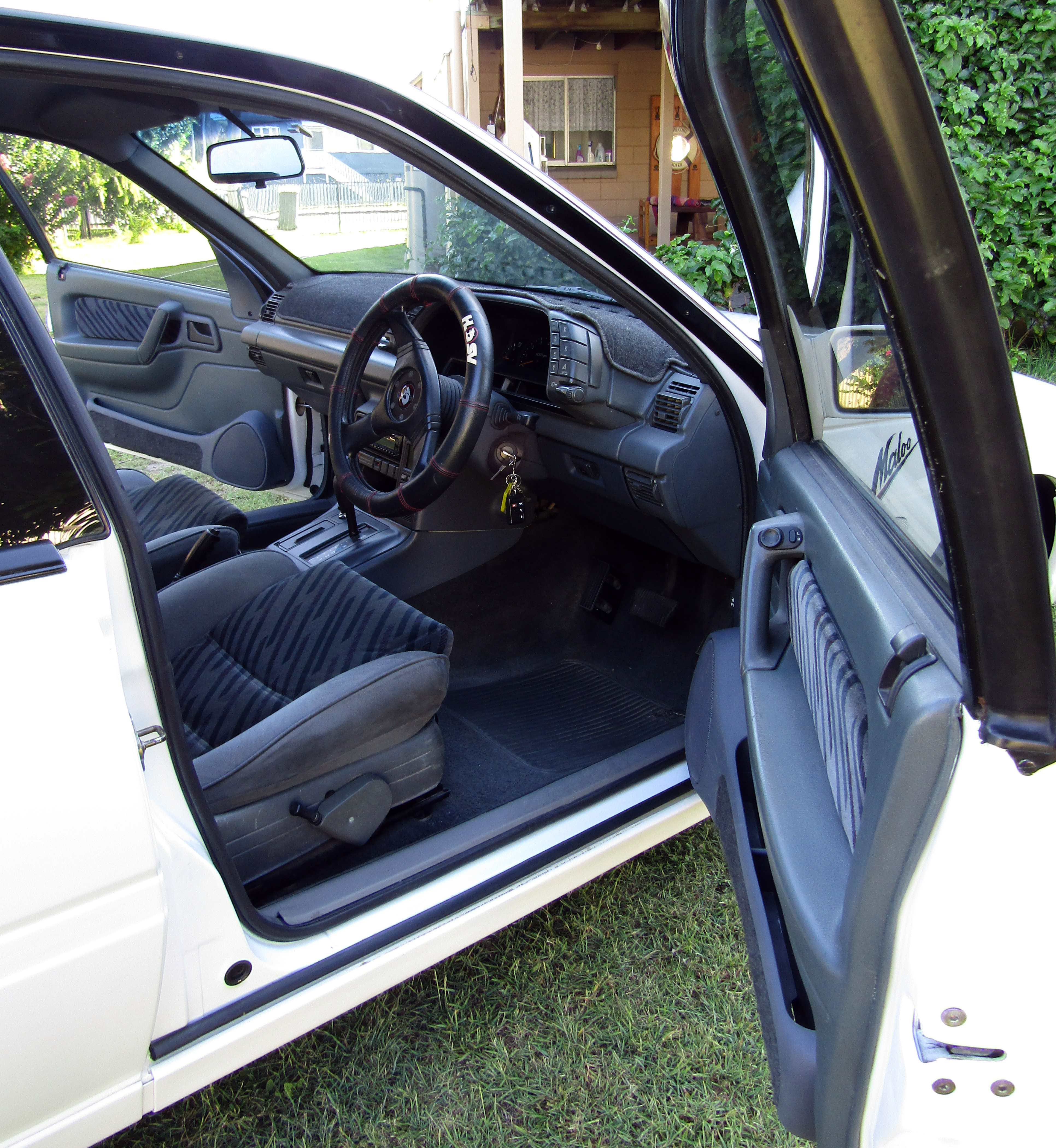 1992 HSV MALOO VP S 4 SP AUTOMATIC UTILITY