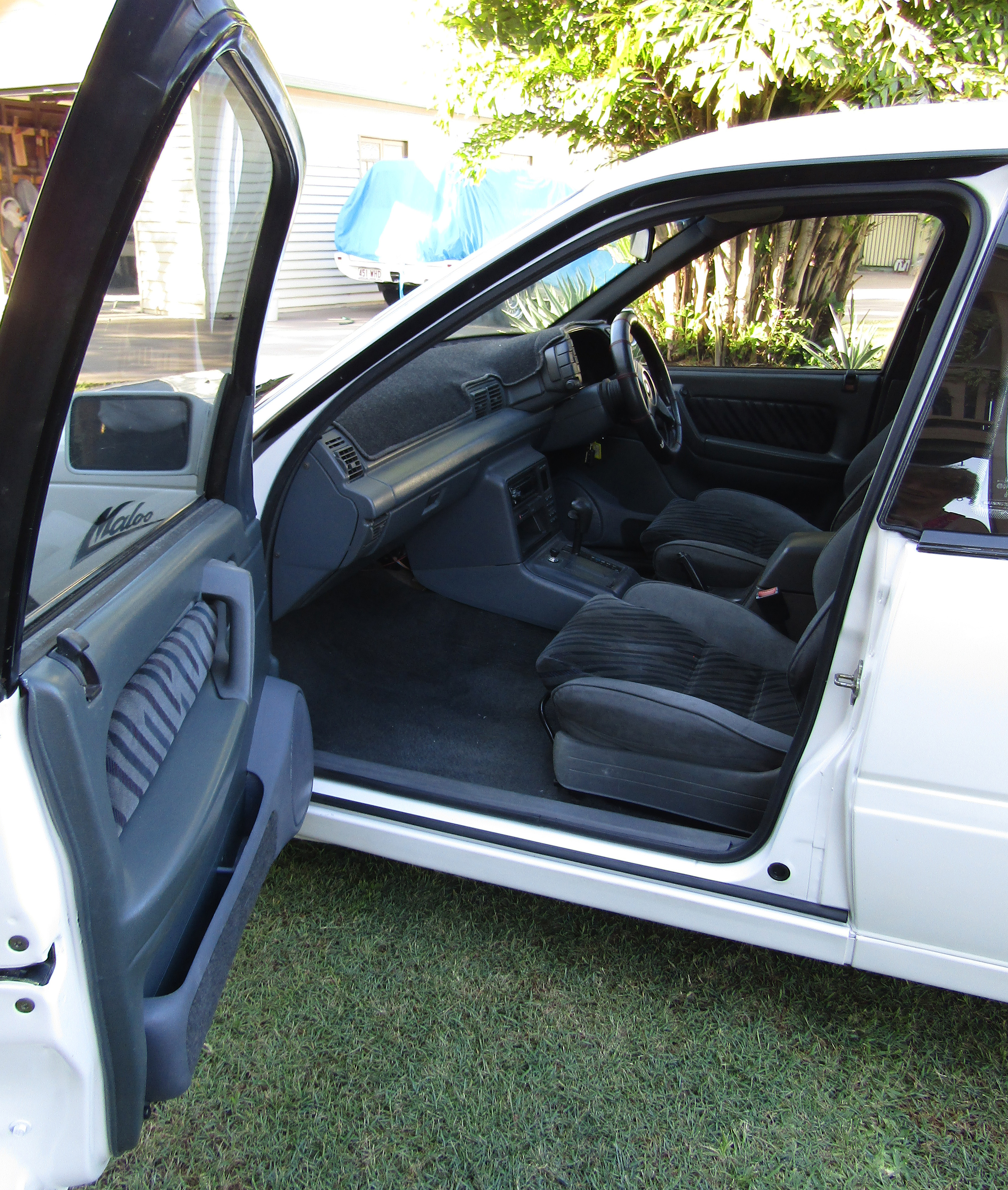 1992 HSV MALOO VP S 4 SP AUTOMATIC UTILITY