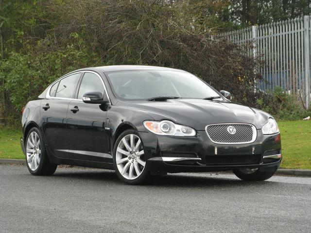 2010 JAGUAR XF SEDAN