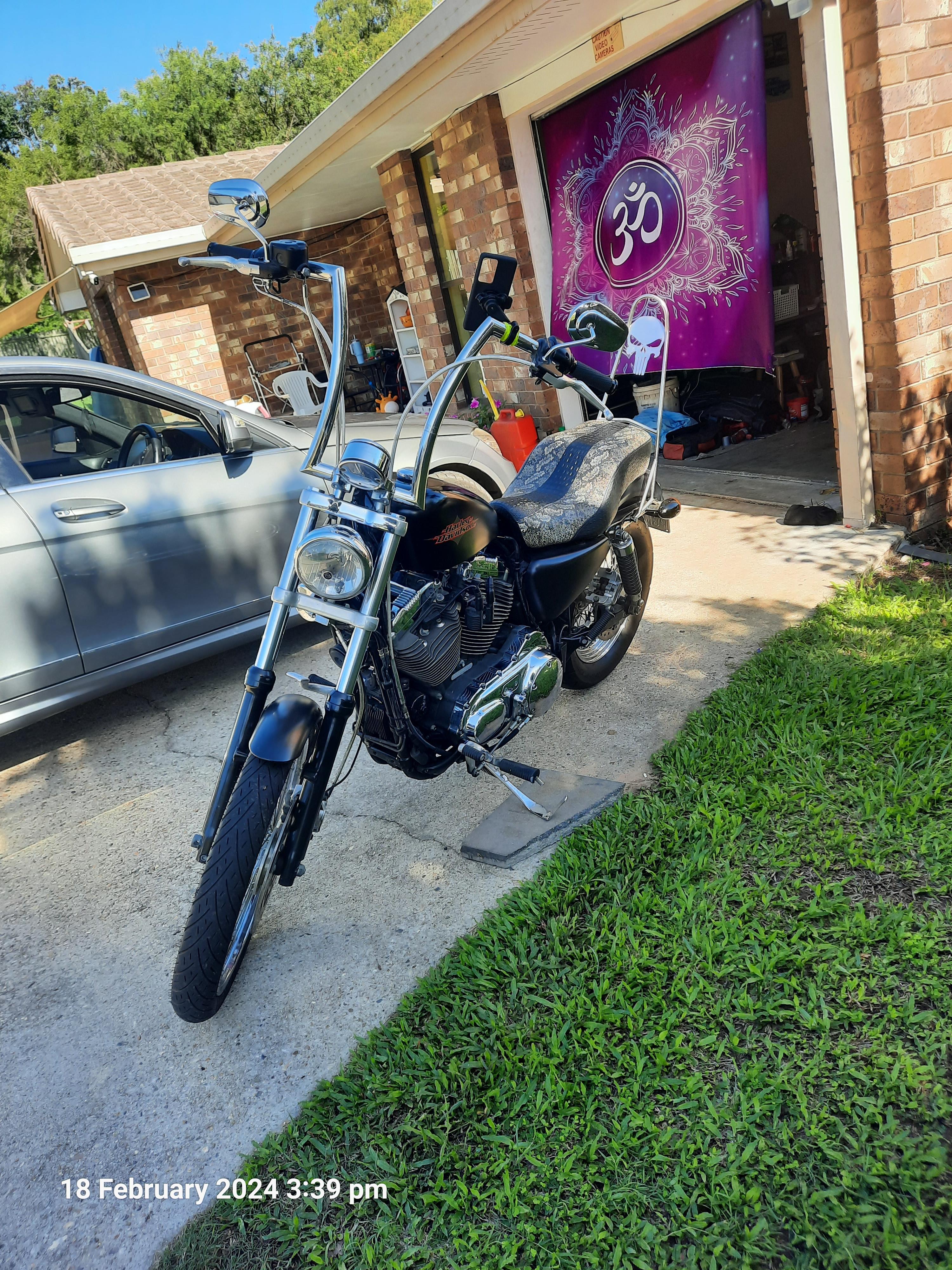 2015 HARLEY-DAVIDSON XL1200C CRUISER