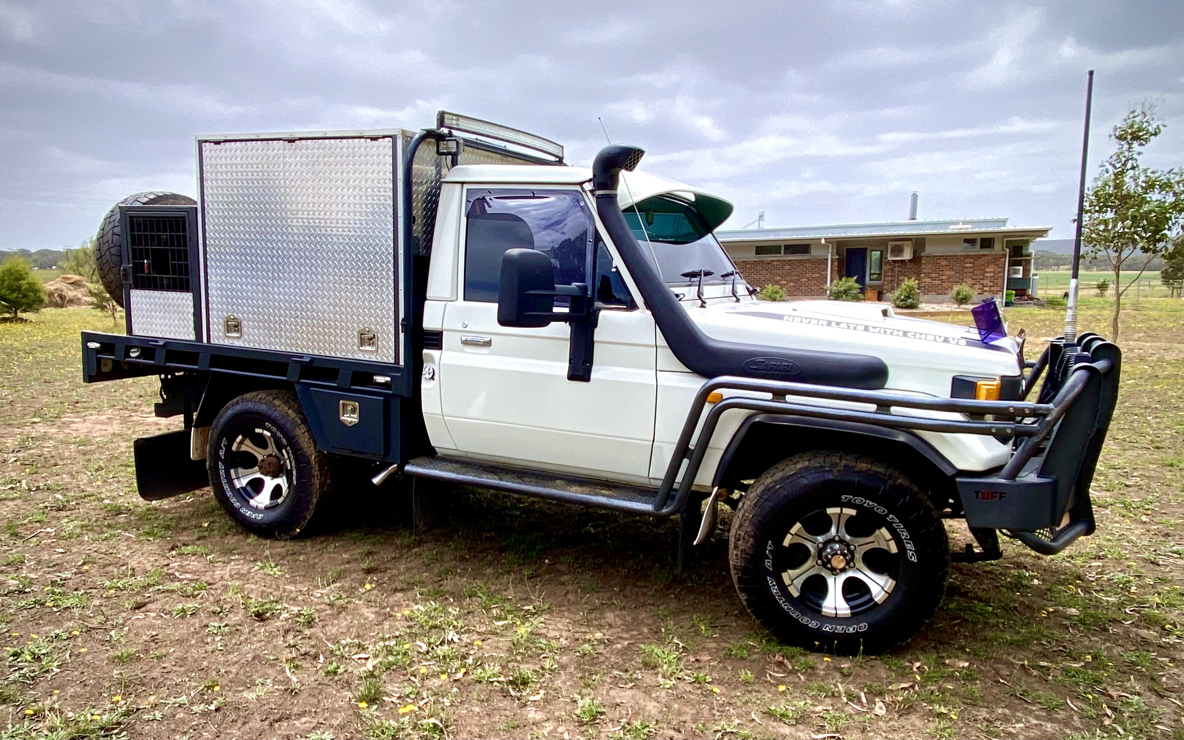 1996 TOYOTA LANDCRUISER HZJ75 4X4 V8 DIESEL UTILITY