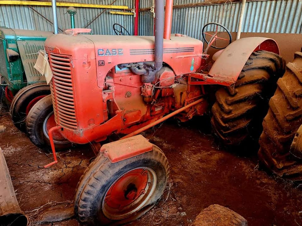 1940-1953 CASE LA TRACTOR
