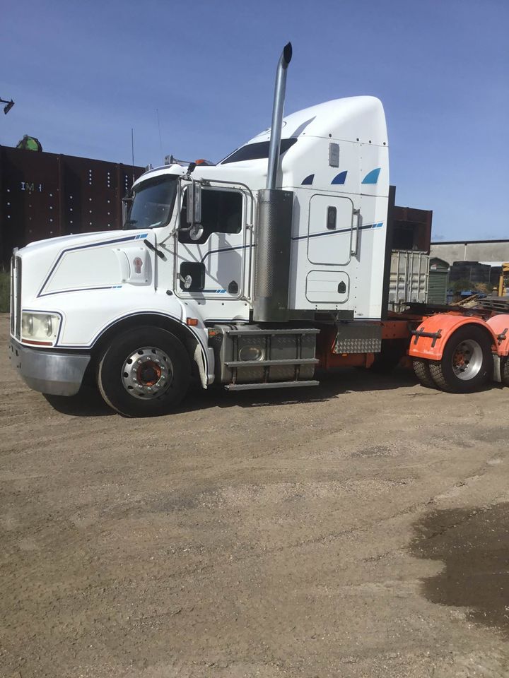2009 KENWORTH T408 PRIMEMOVER