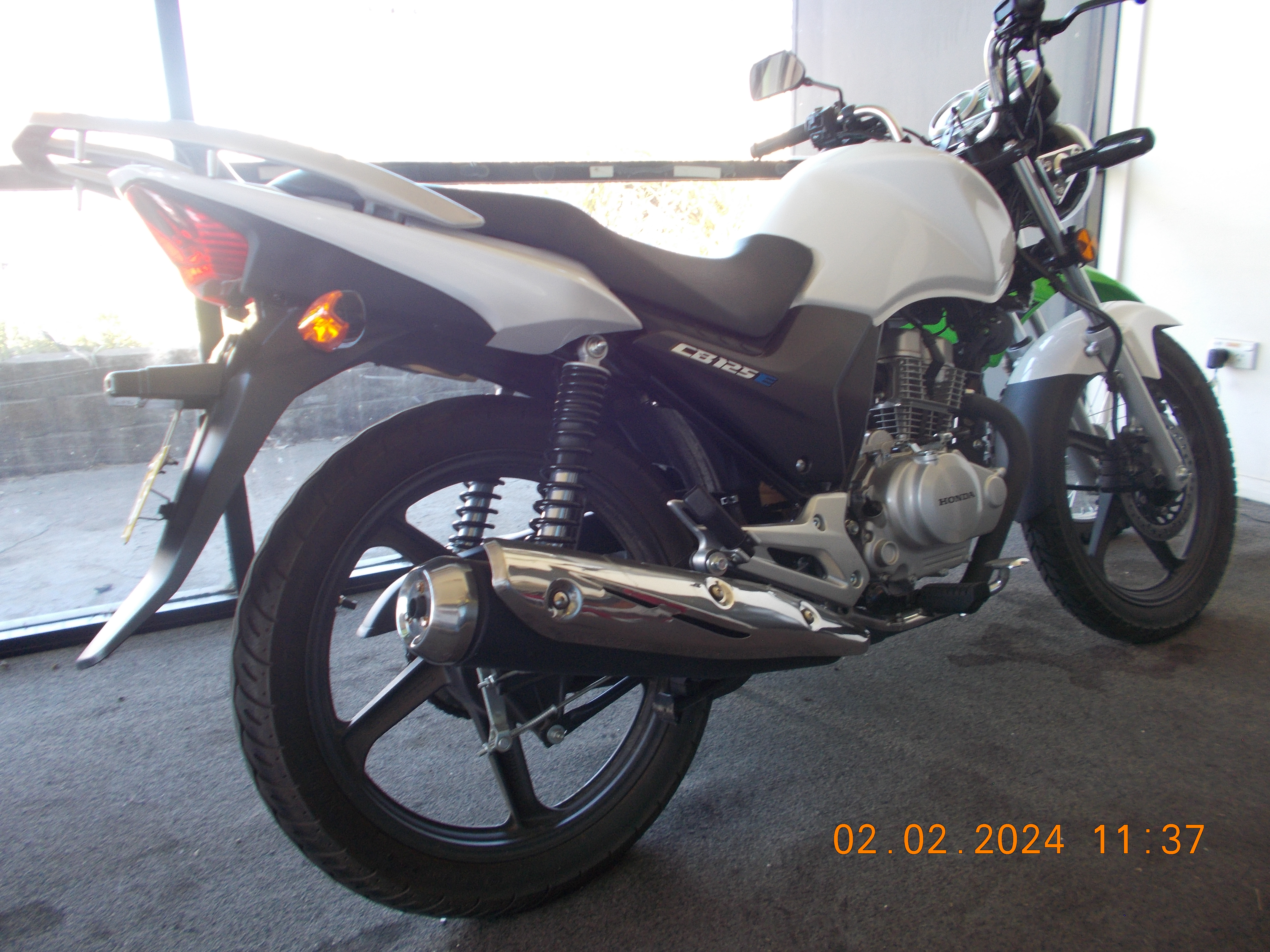 2002 HONDA CB125 ROAD