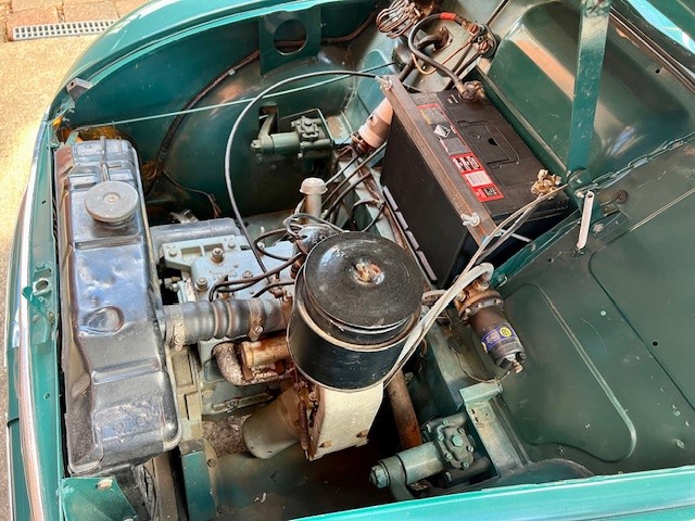1949 MORRIS MINOR 2D SEDAN 