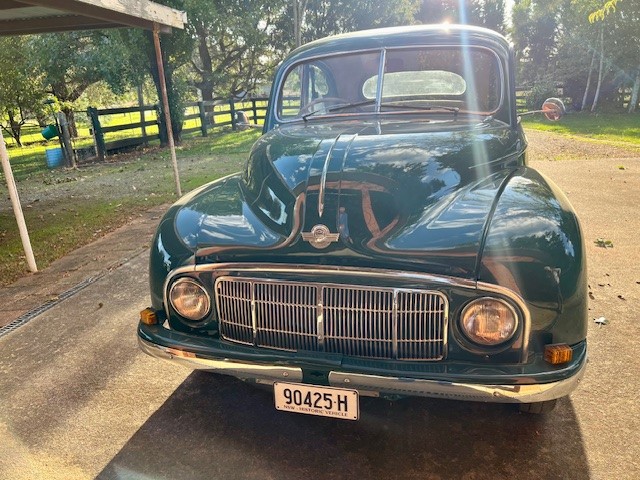 1949 MORRIS MINOR 2D SEDAN