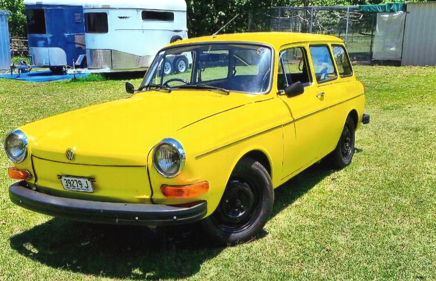 1972 VOLKSWAGEN TYPE 3 SQUARE BACK 2D WAGON
