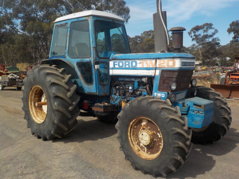 Ford TW-20 Tractor