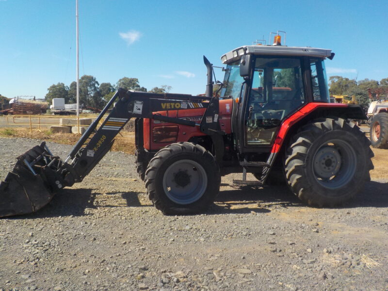 Massey Ferguson 6245 FEL Tractor