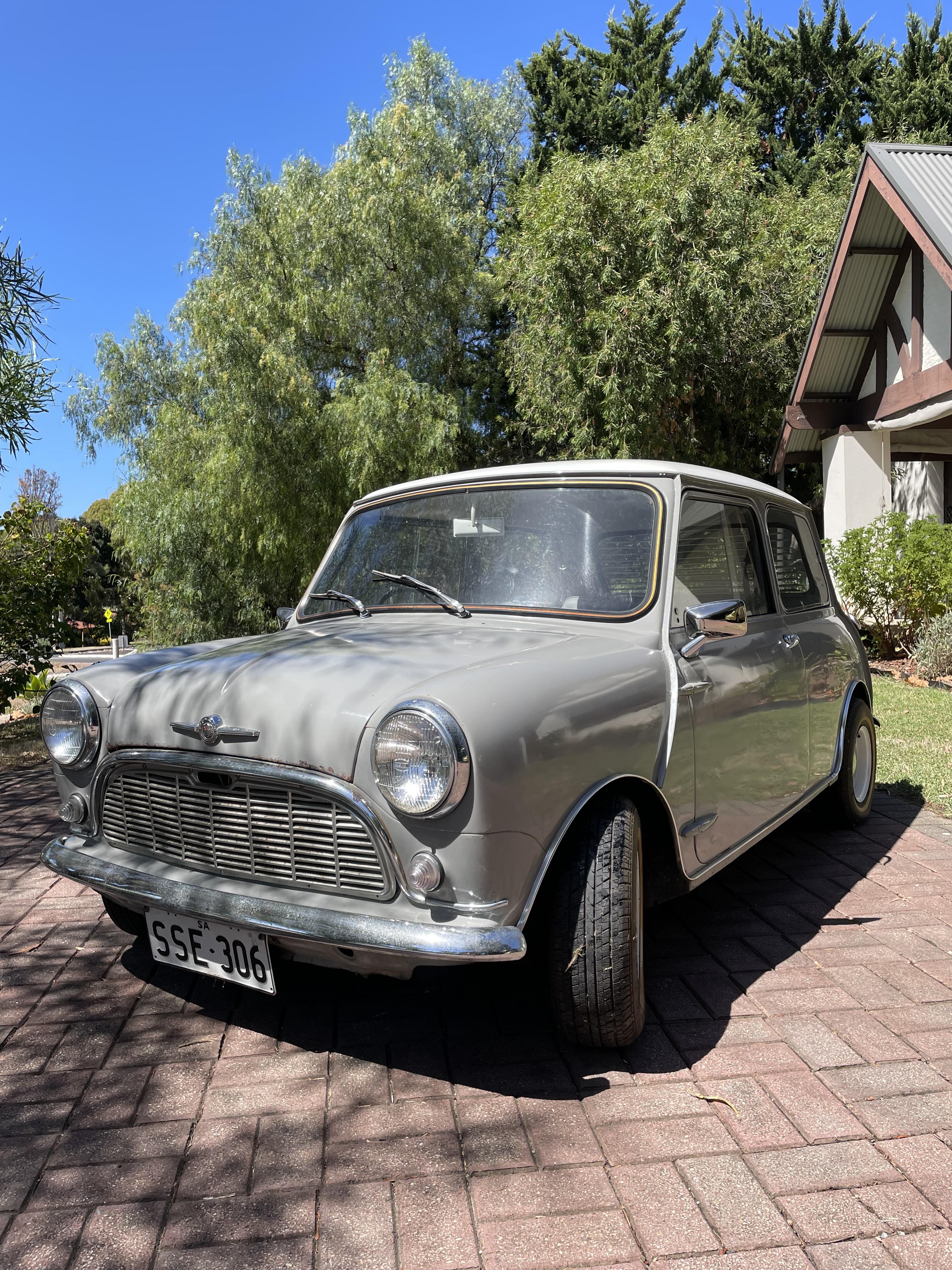 1964 MORRIS 850 4 SP MANUAL 2D SEDAN