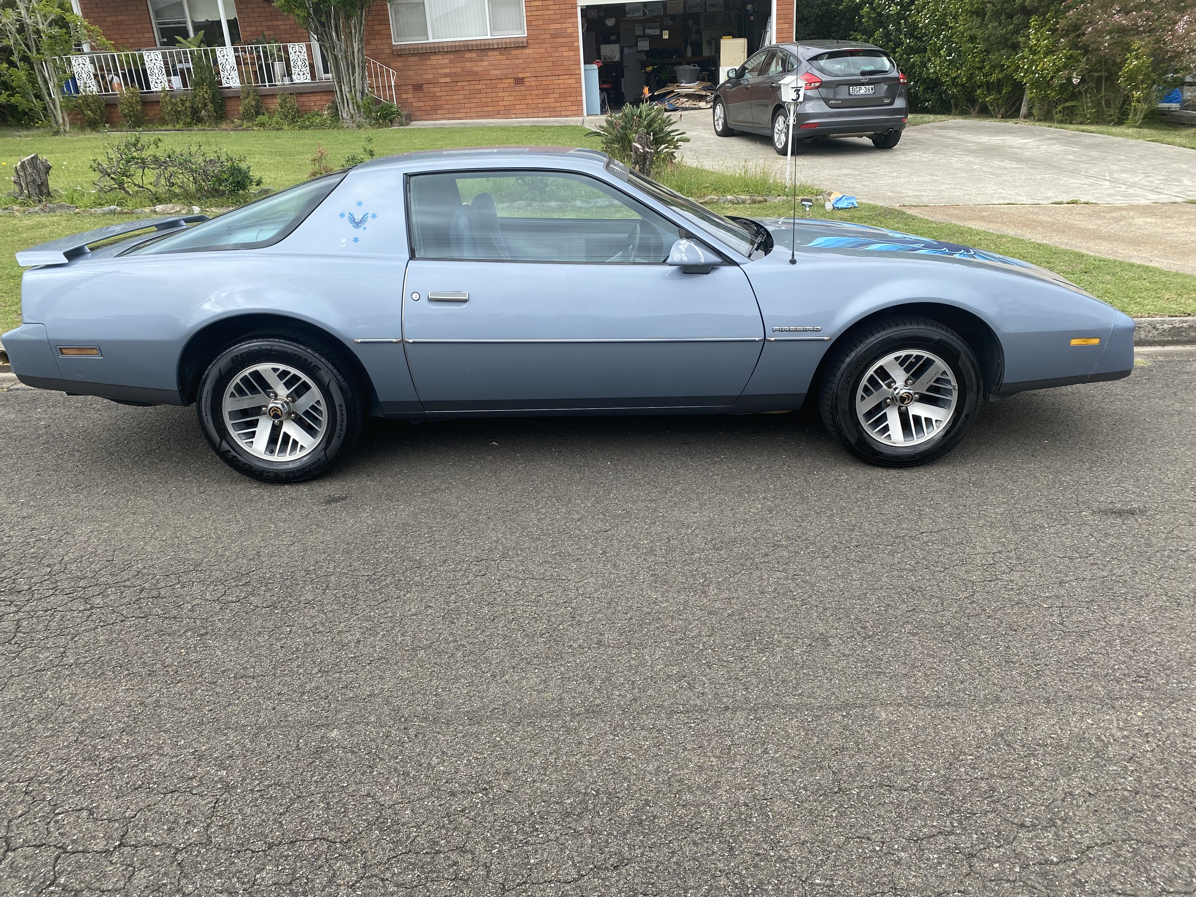 1983 PONTIAC FIREBIRD SE COUPE
