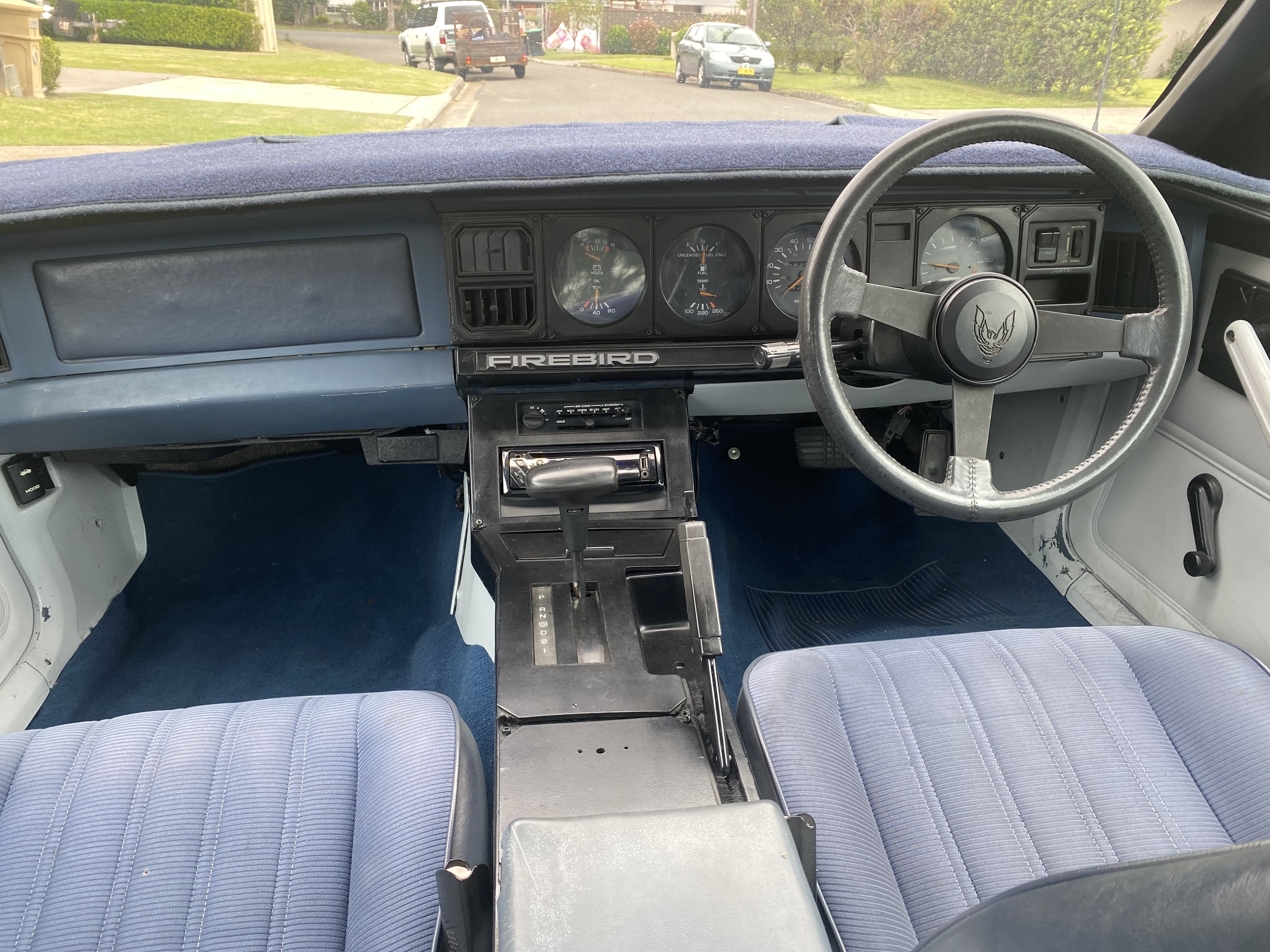 1983 PONTIAC FIREBIRD SE COUPE