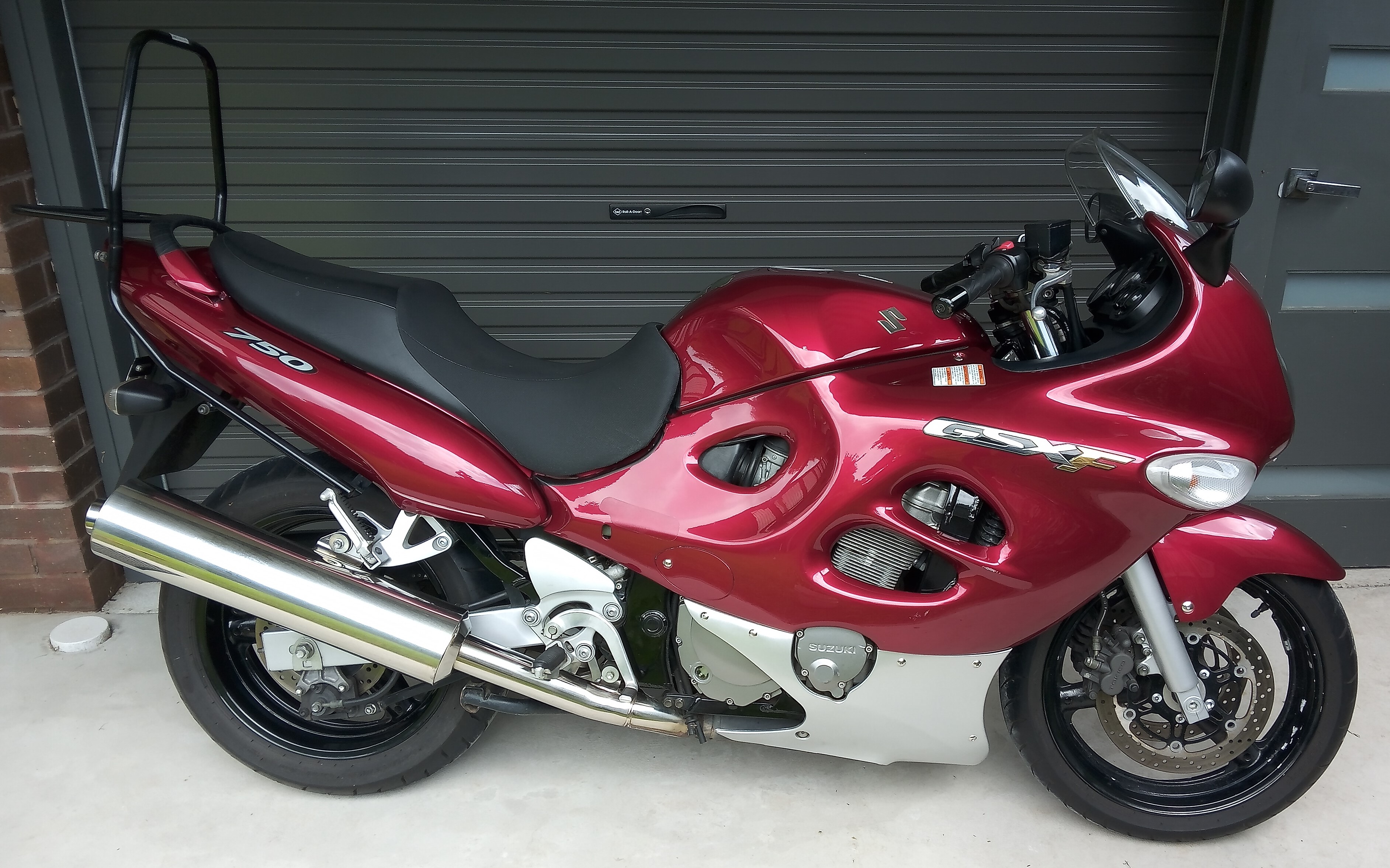 2006 SUZUKI GSX750F ROAD