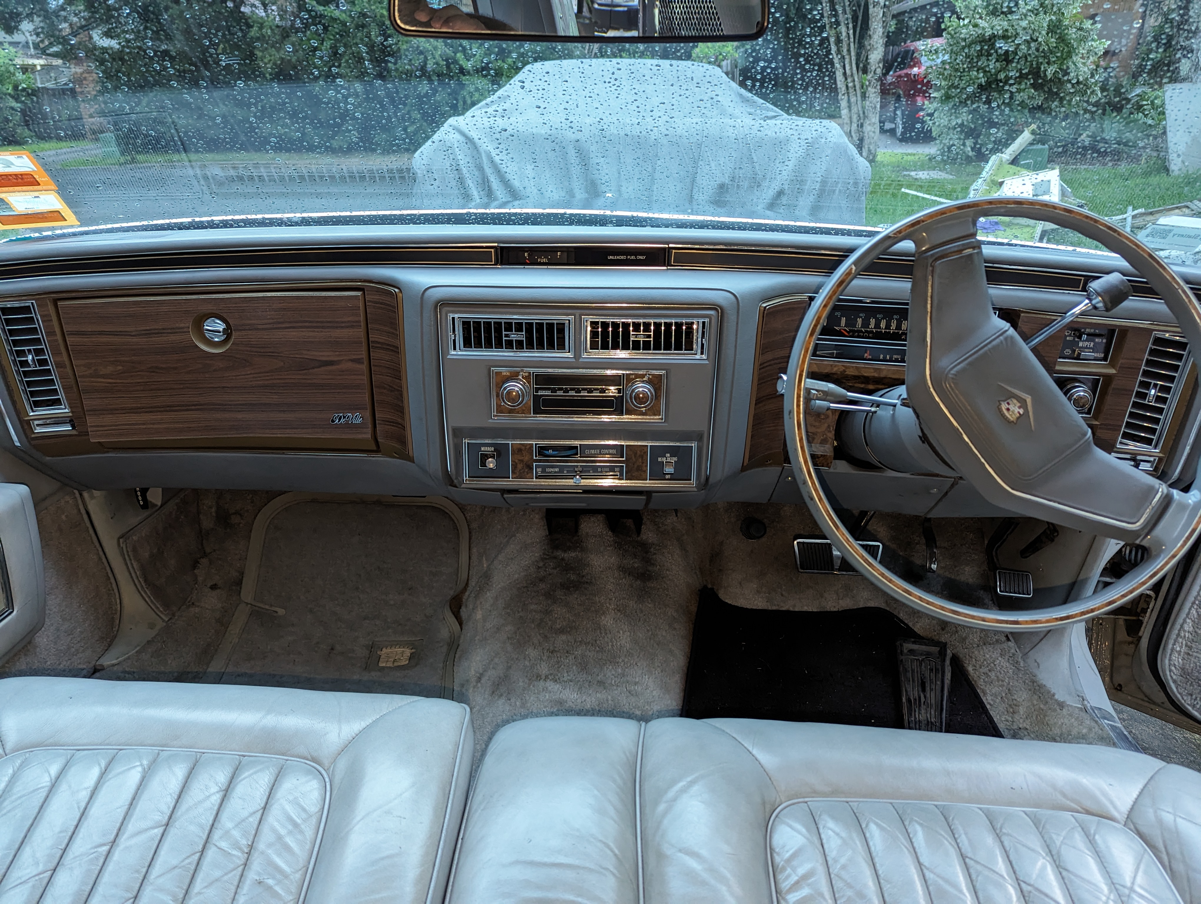 1979 CADILLAC DE VILLE SEDAN