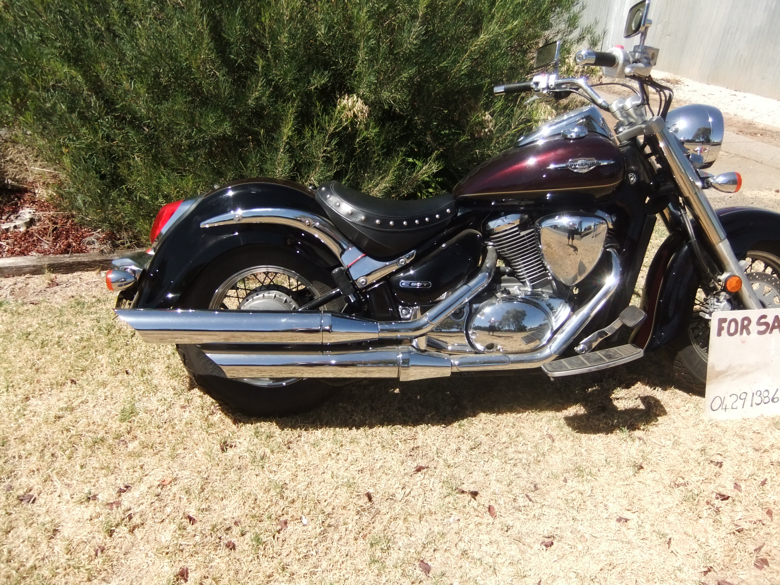 2011 SUZUKI VL800 (BOULEVARD C50) CRUISER