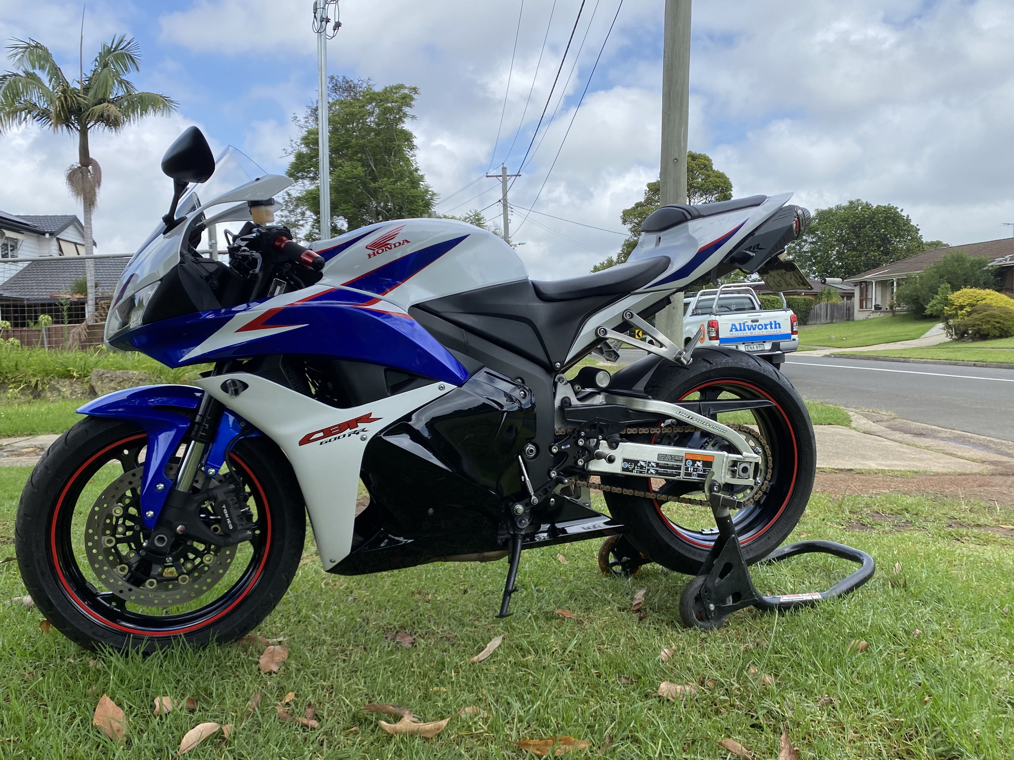 2011 HONDA CBR600RR SPORTS