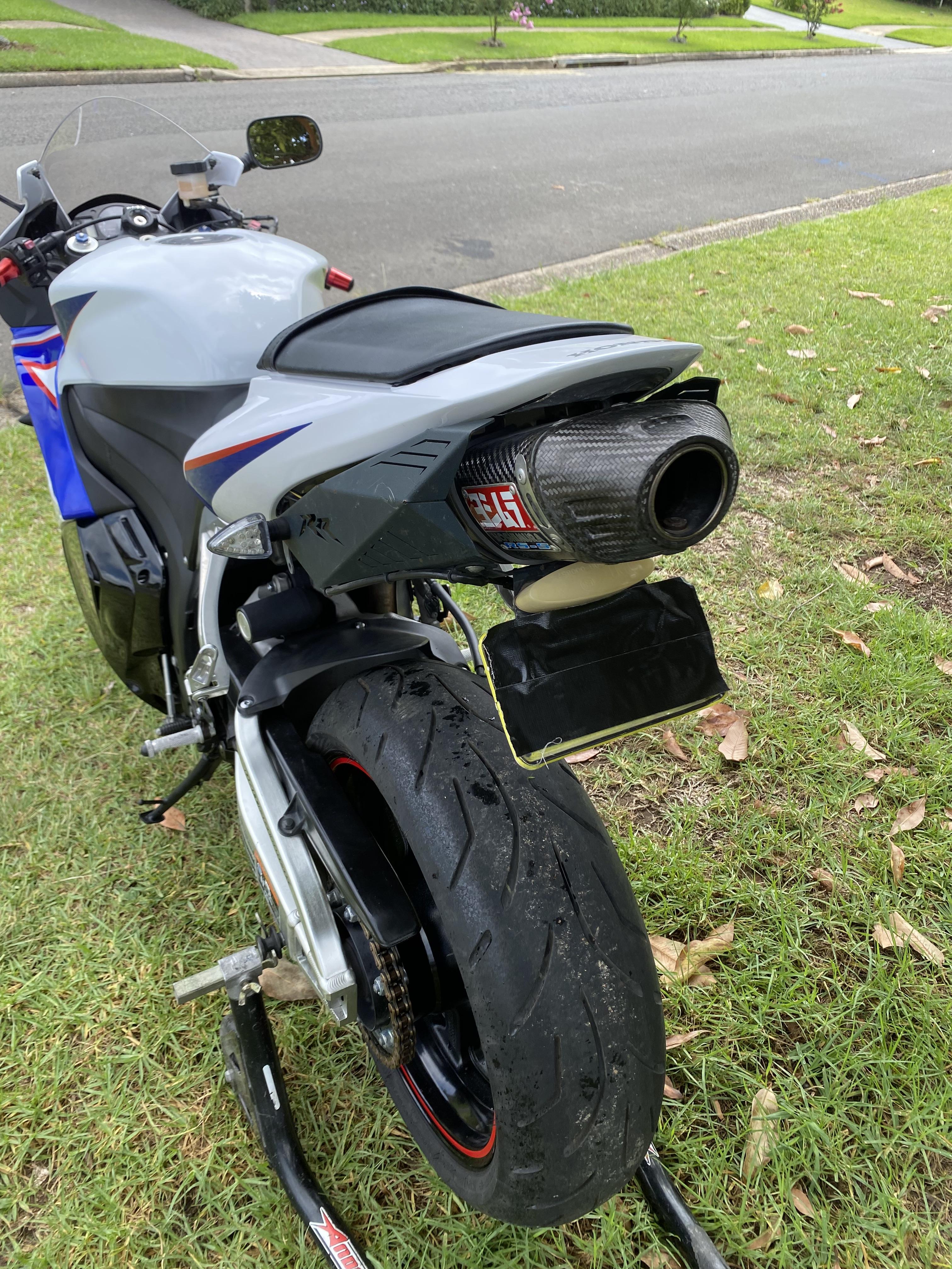 2011 HONDA CBR600RR SPORTS
