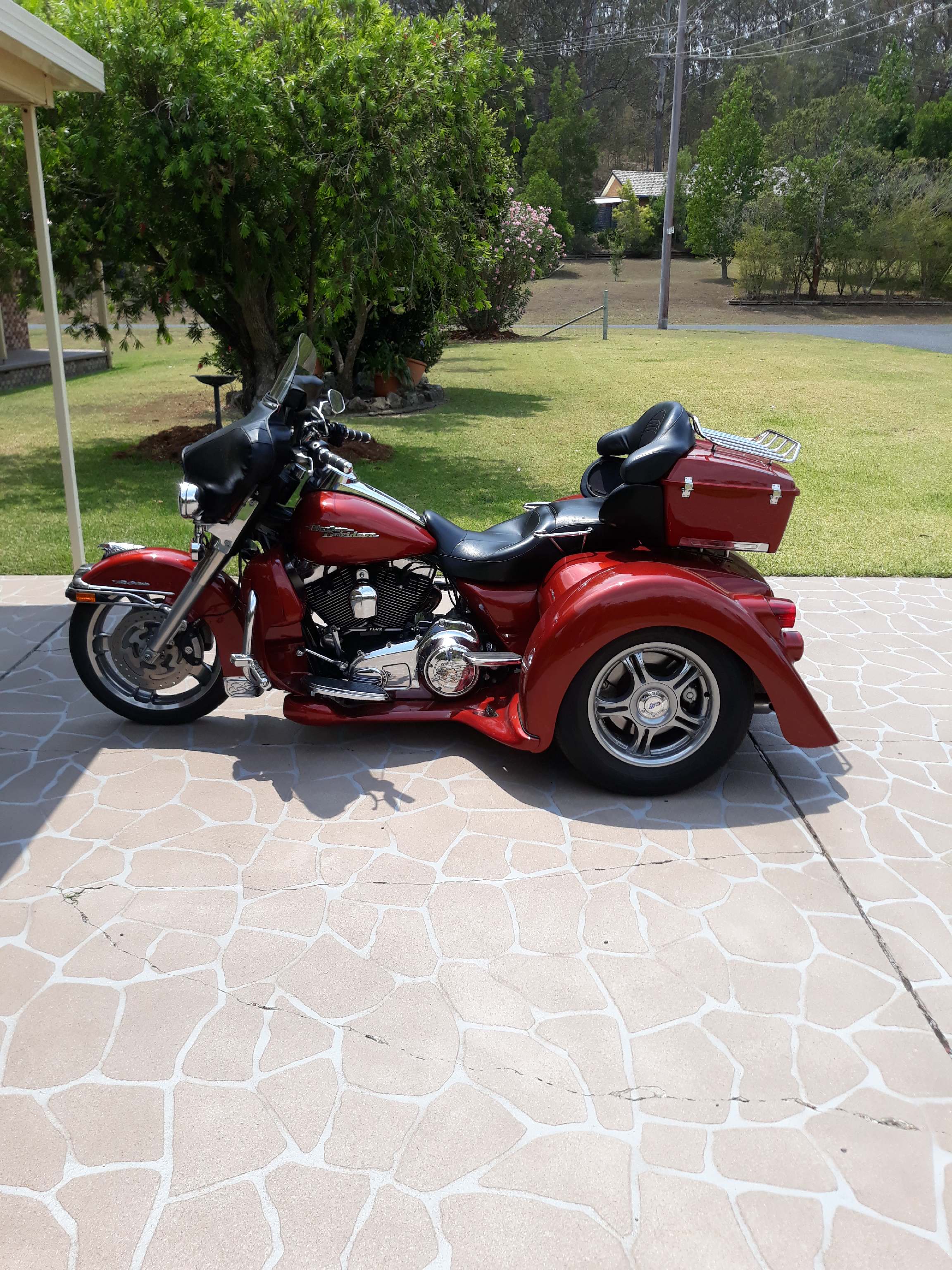 2010 HARLEY-DAVIDSON FLHX STREET GLIDE TRIKE