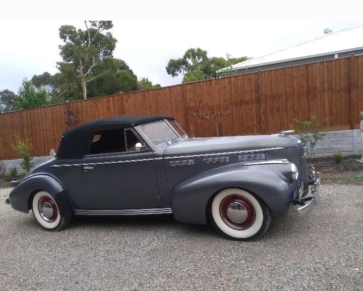 1940 LASALLE CONVERTIBLE